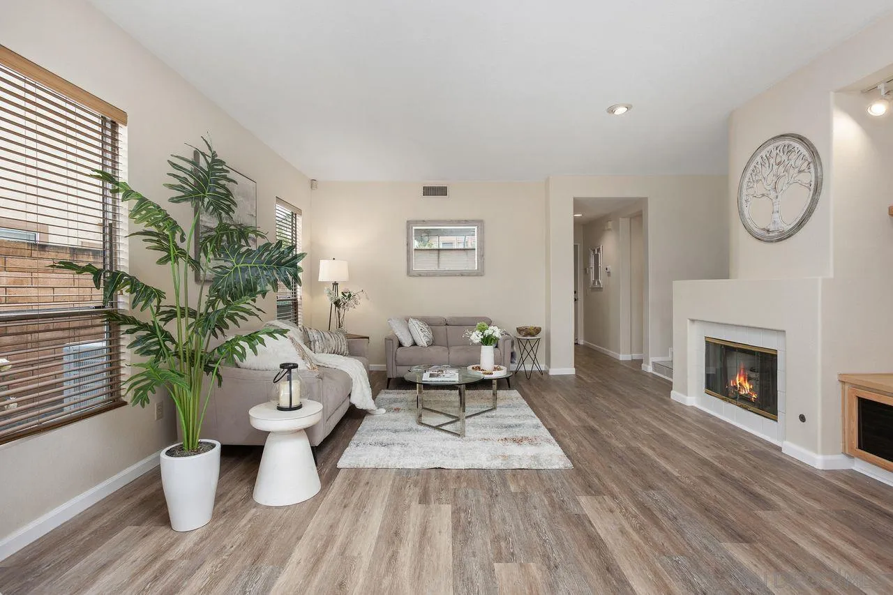 San Diego, California, 92129, United States, 4 Bedrooms Bedrooms, ,3 BathroomsBathrooms,Residential,For Sale,1847316