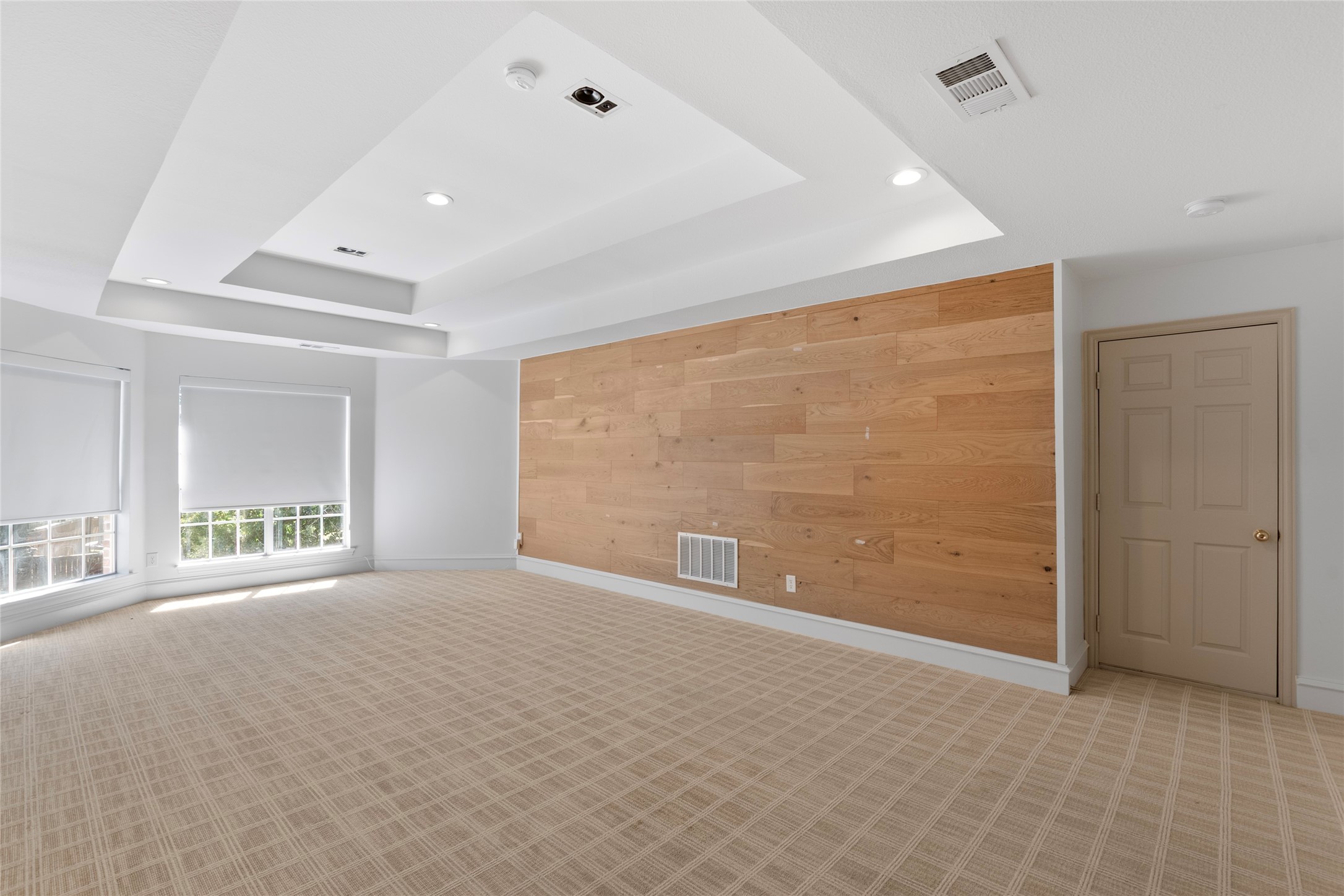 Southlake, Texas, 76092, United States, 5 Bedrooms Bedrooms, ,6 BathroomsBathrooms,Residential,For Sale,1962326