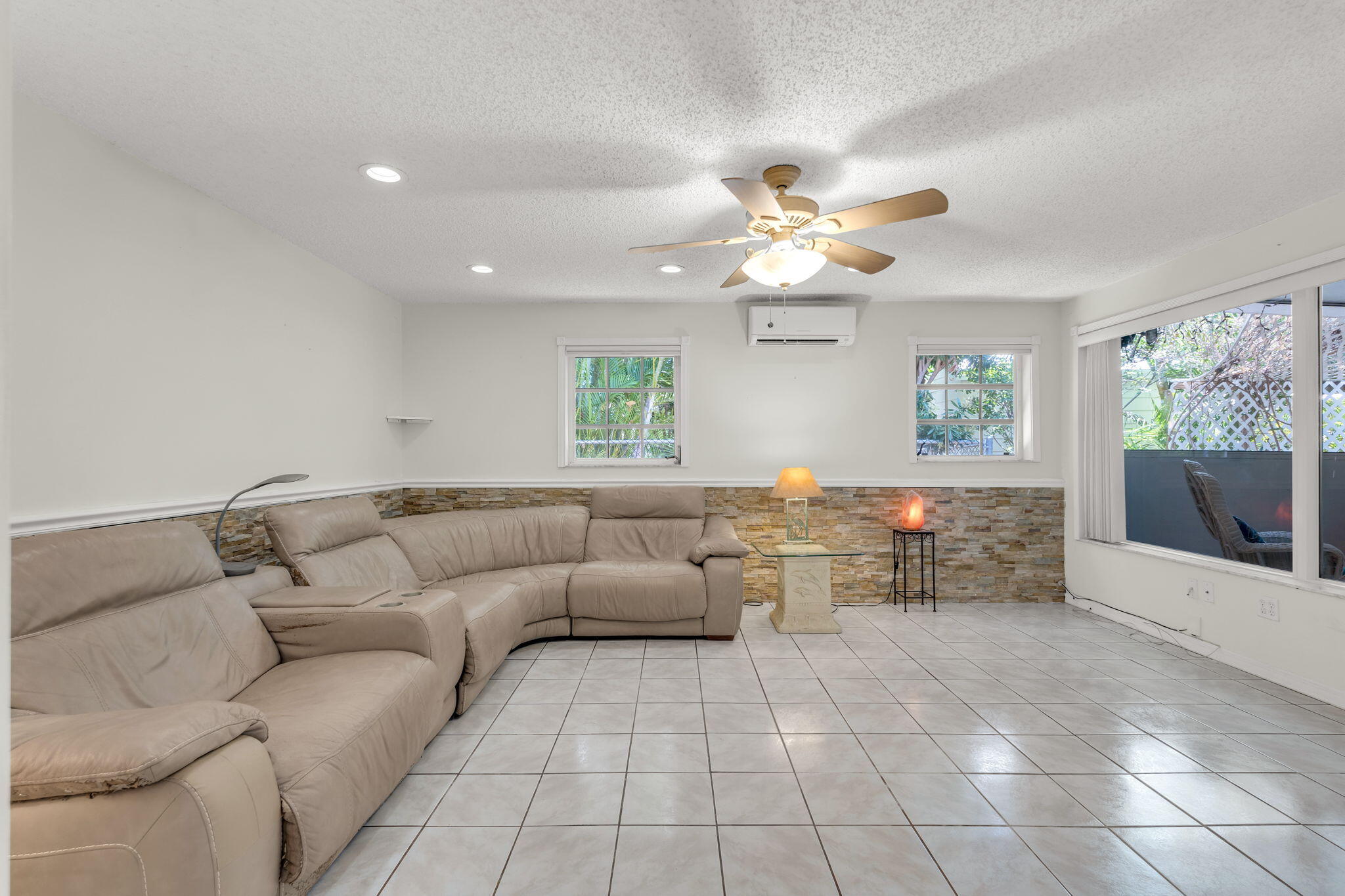 KEY LARGO, Florida, 33037, United States, 3 Bedrooms Bedrooms, ,2 BathroomsBathrooms,Residential,For Sale,1779251