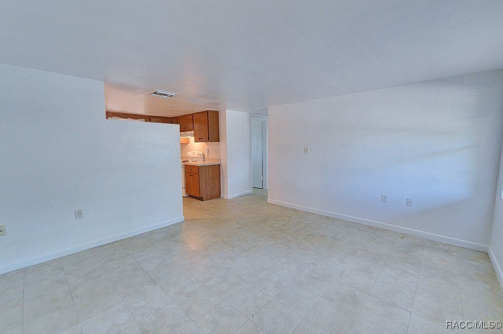 Crystal River, Florida, 34429, United States, ,Residential,For Sale,1977748