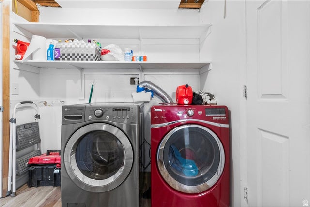 Ephraim, Utah, 84627, United States, 7 Bedrooms Bedrooms, ,4 BathroomsBathrooms,Residential,For Sale,2007469