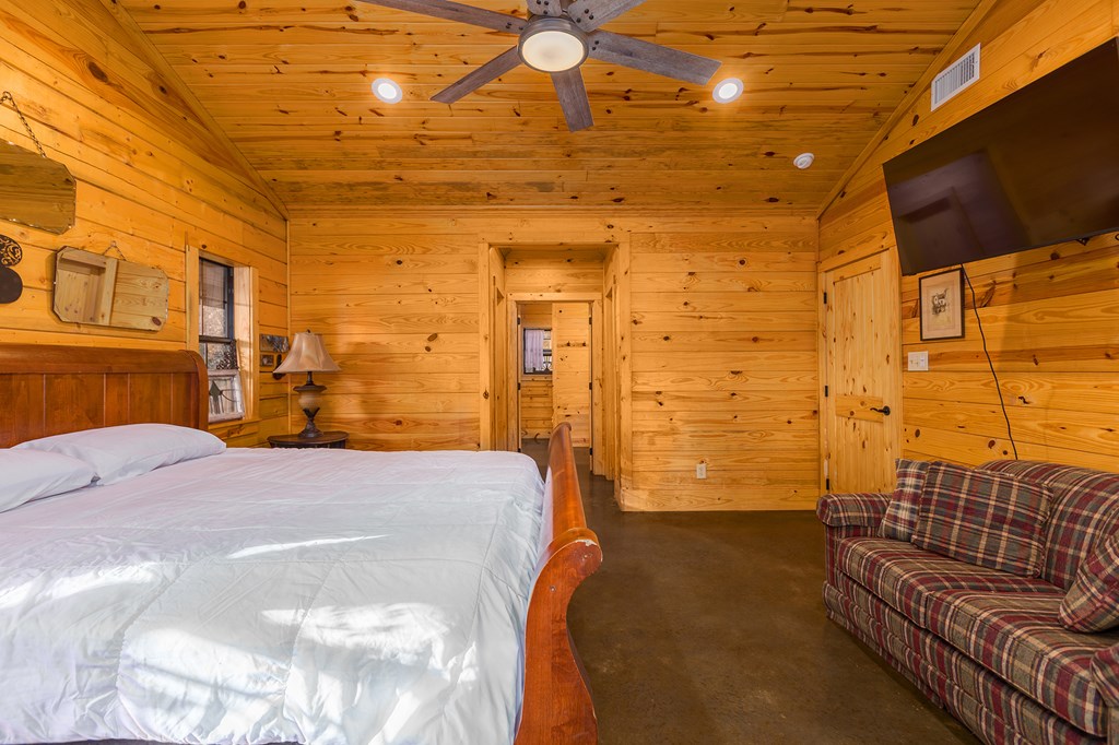 Huntington, Texas, 75949, United States, 3 Bedrooms Bedrooms, ,2 BathroomsBathrooms,Residential,For Sale,2002492