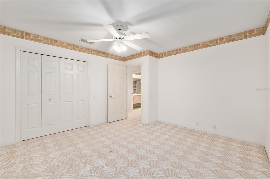 Gainesville, Florida, 32606, United States, 4 Bedrooms Bedrooms, ,3 BathroomsBathrooms,Residential,For Sale,1989601