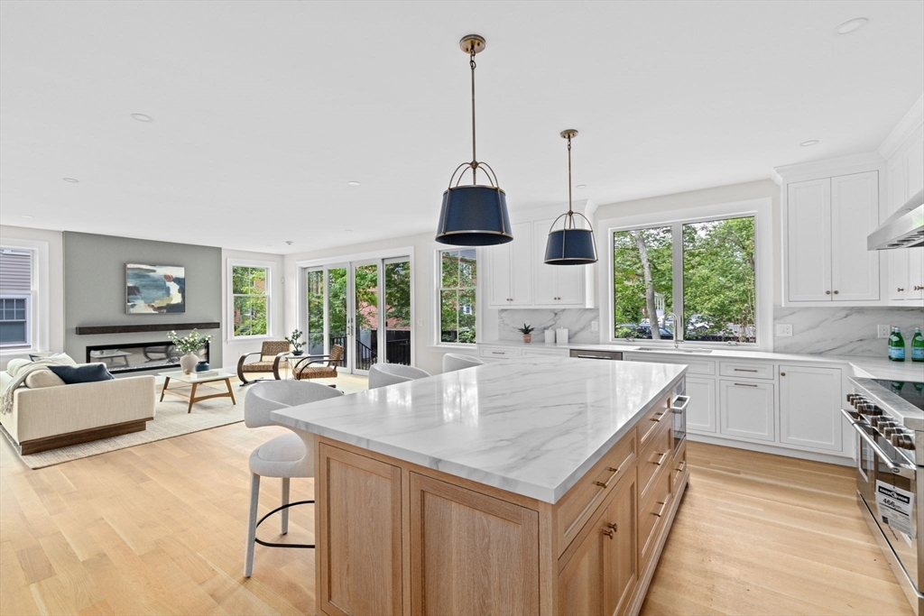 Brookline, Massachusetts, 02467, United States, 5 Bedrooms Bedrooms, ,5 BathroomsBathrooms,Residential,For Sale,1838998