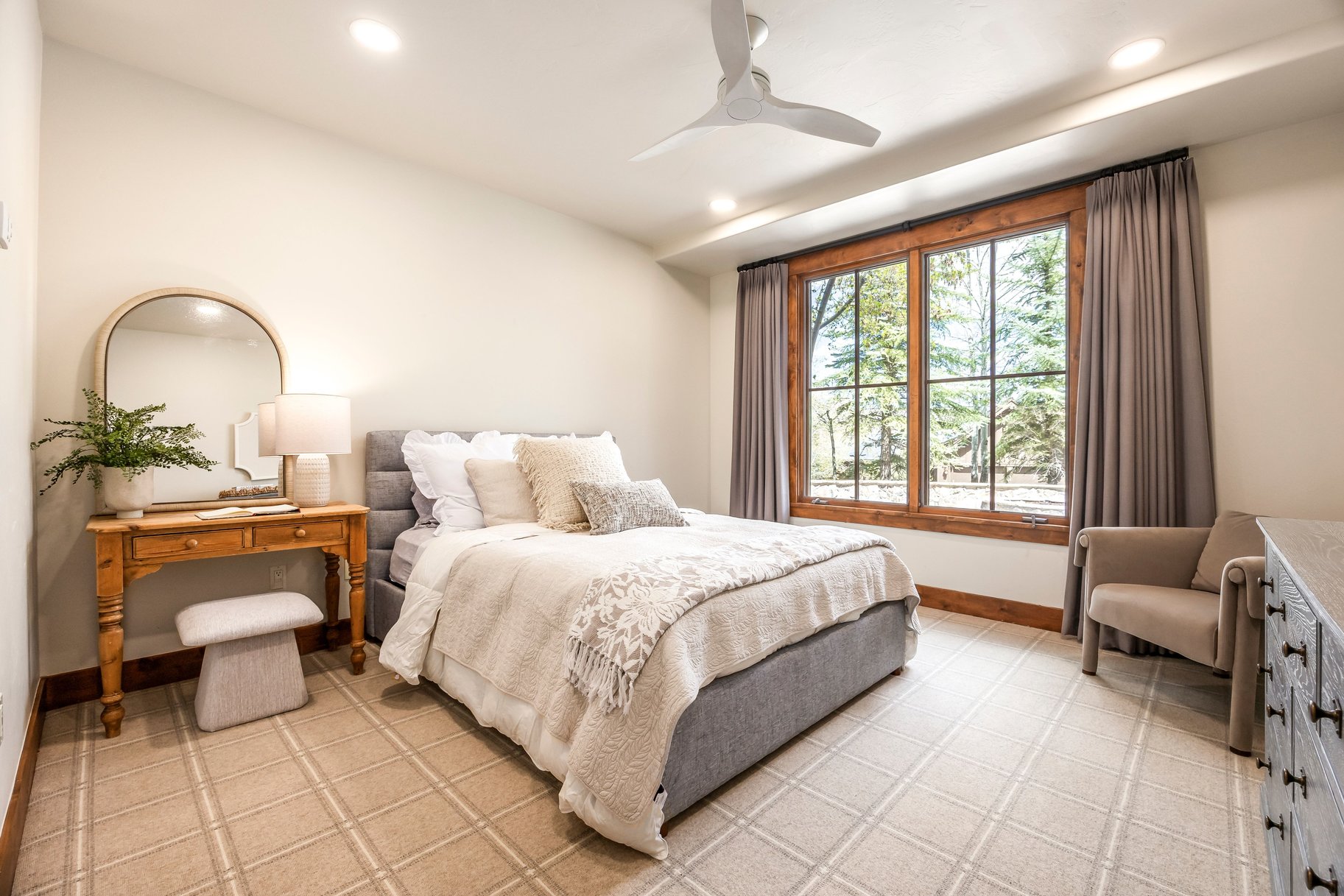  Stunning Remodel with Golf Membership Available in Promontory - 物件實景