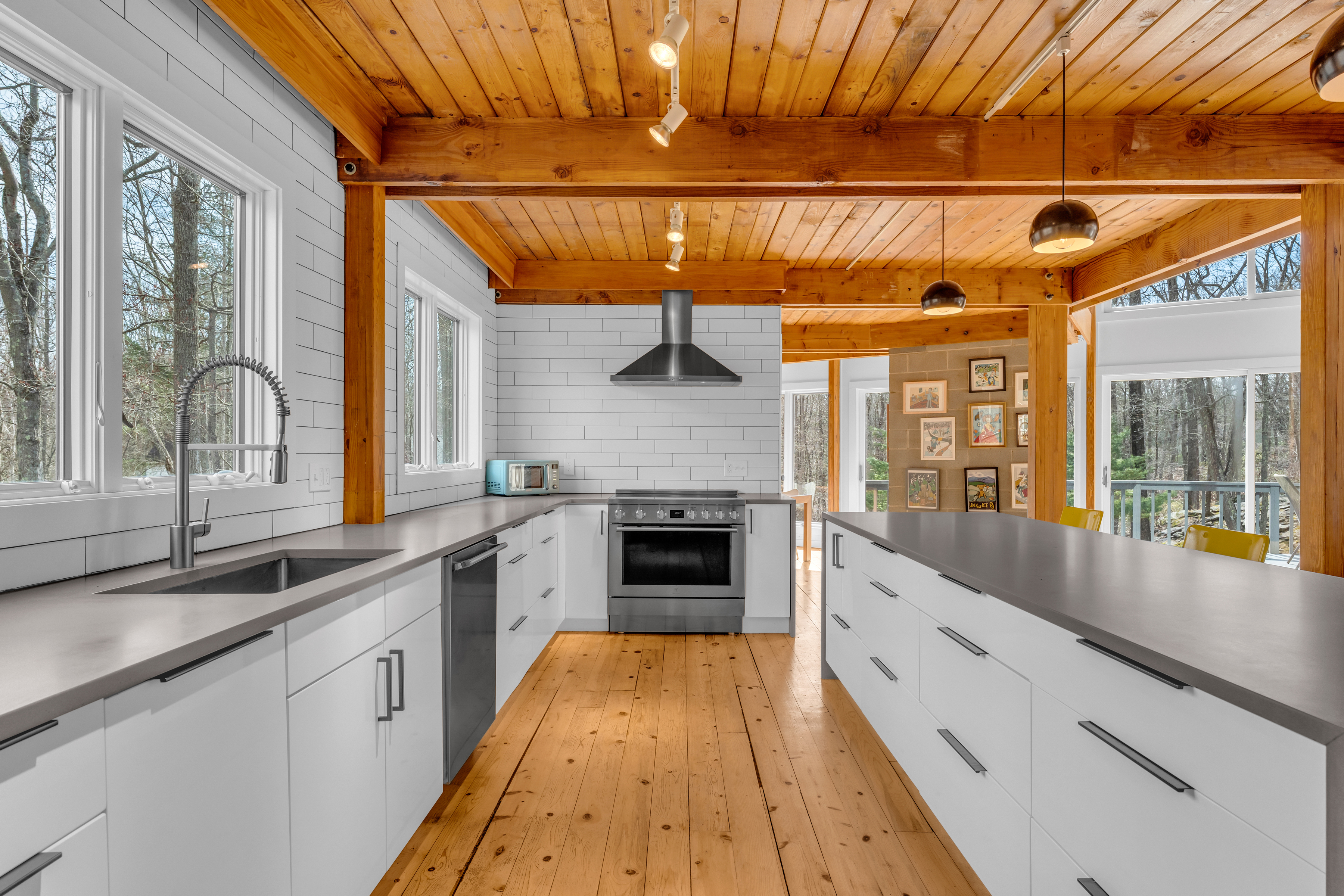  401 Three Corners Road - 物件實景