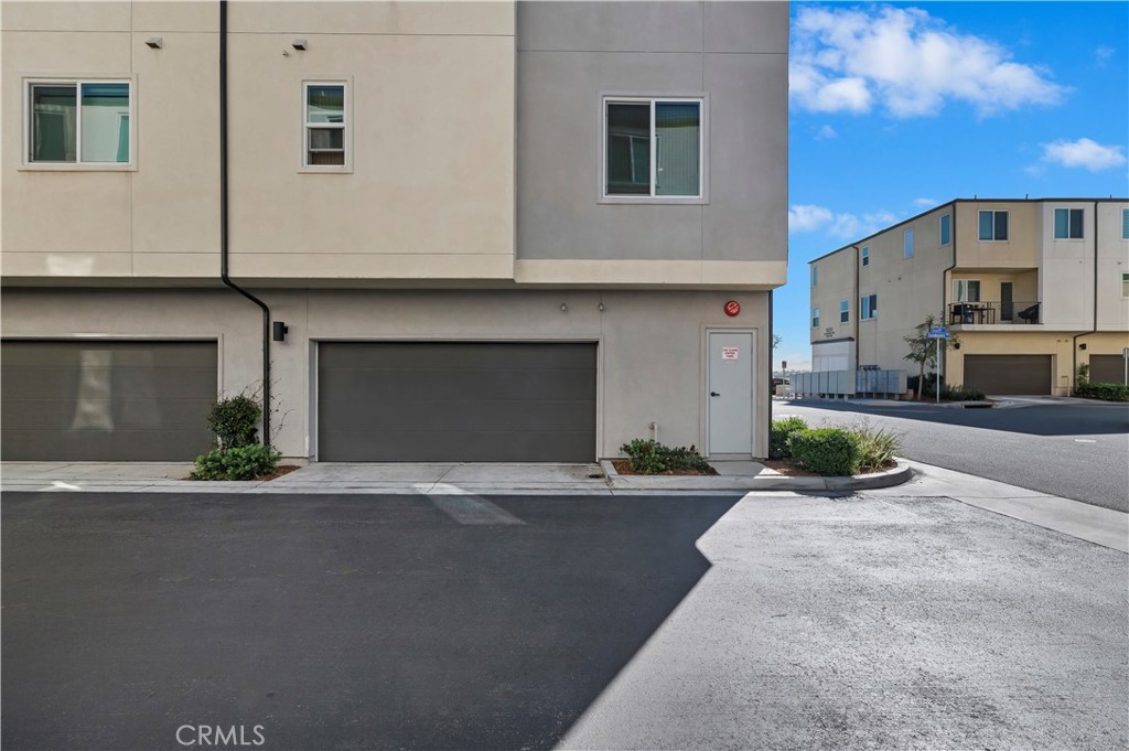 San Diego, California, 92154, United States, 2 Bedrooms Bedrooms, ,3 BathroomsBathrooms,Residential,For Sale,2025842