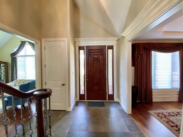 Mokena, Illinois, 60448, United States, 5 Bedrooms Bedrooms, ,4 BathroomsBathrooms,Residential,For Sale,1915819