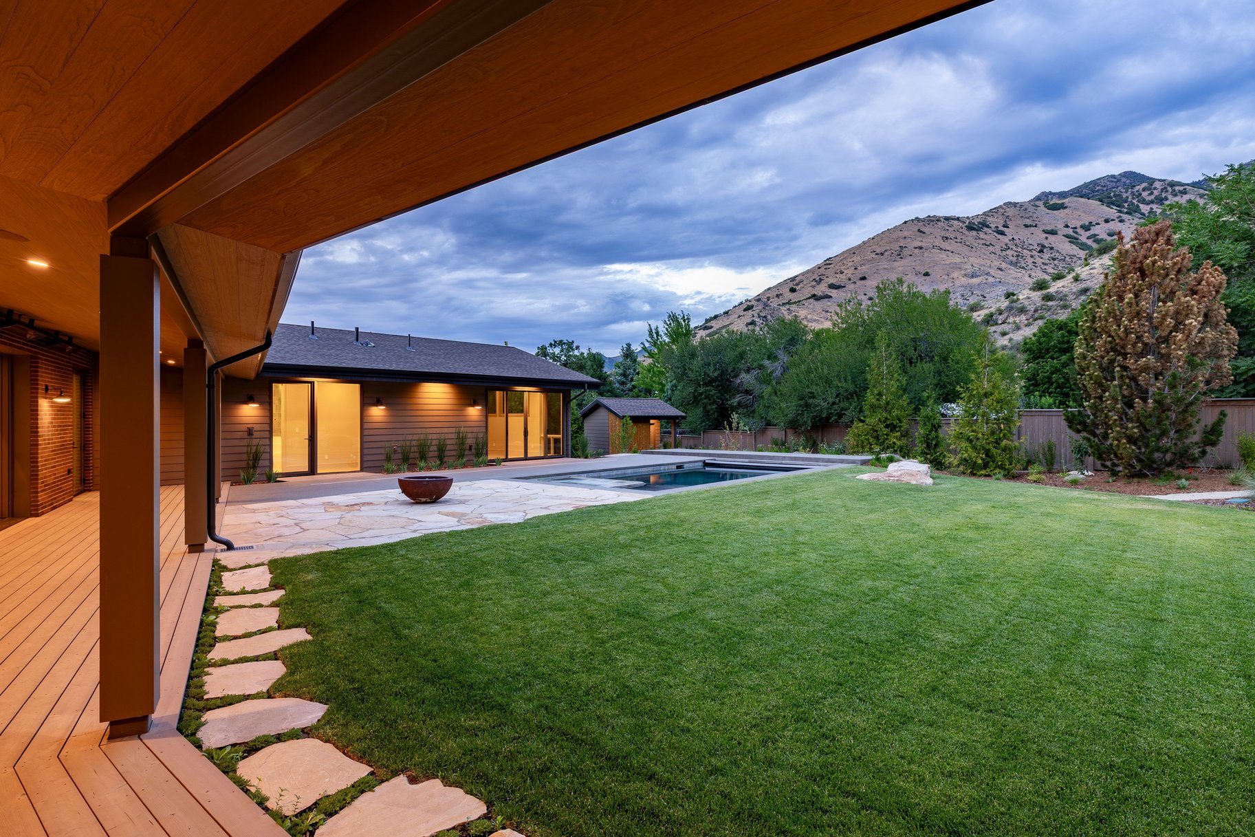  Mid-Century Modern. Perfected. - 物件實景