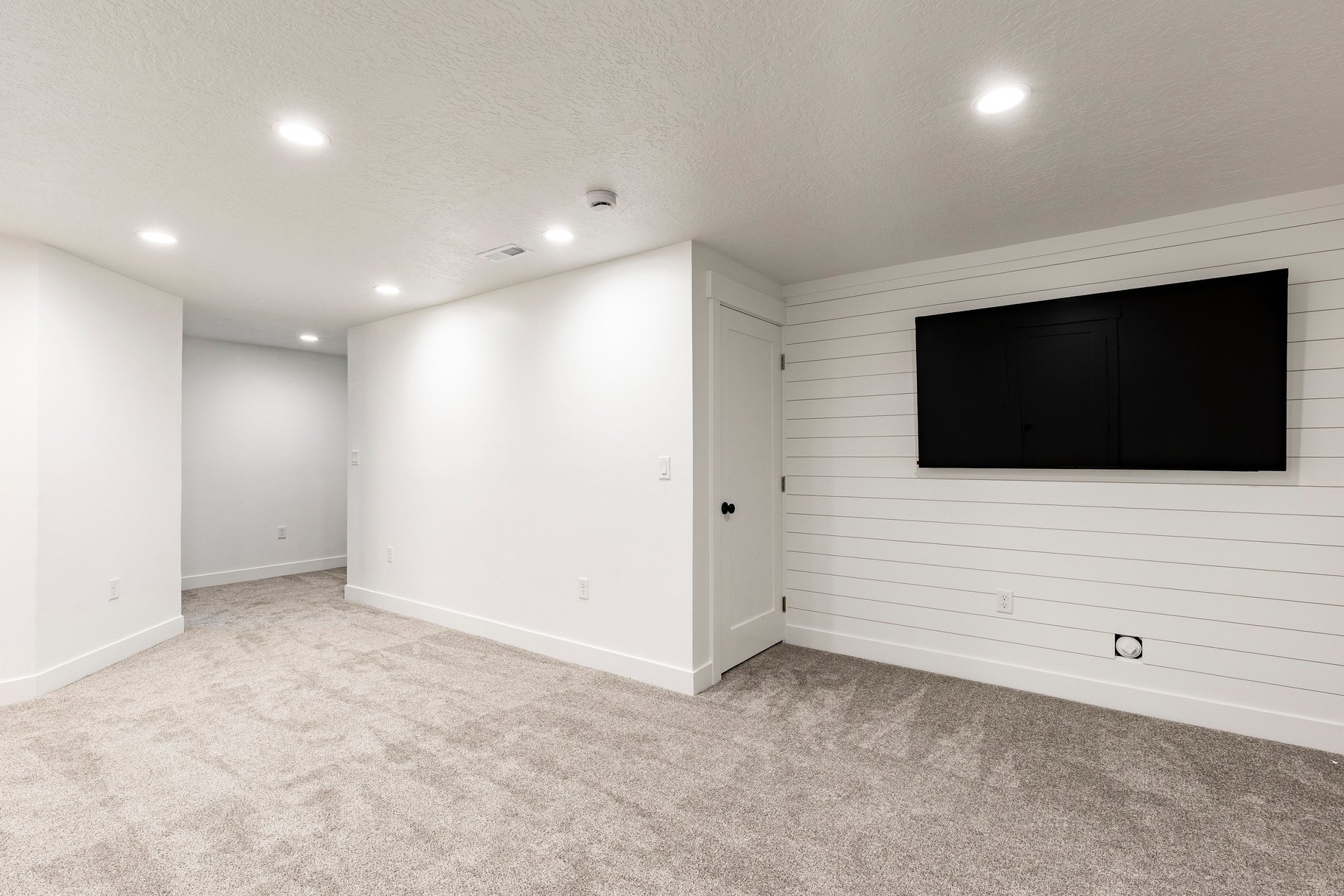 Beautifully Upgraded Townhome - 物件實景