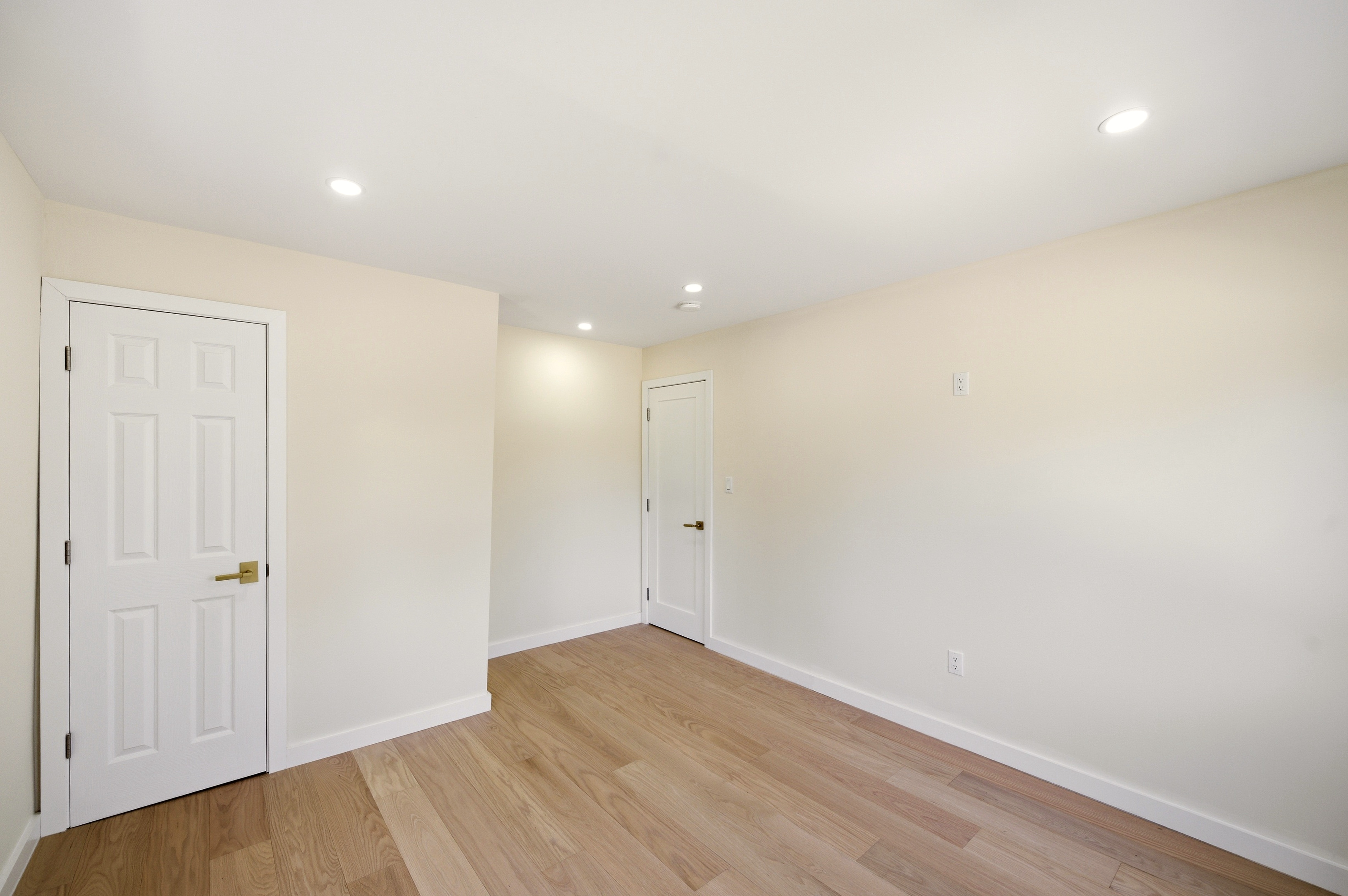  135 Whaley Street, Freeport, NY 11520 - 物件實景
