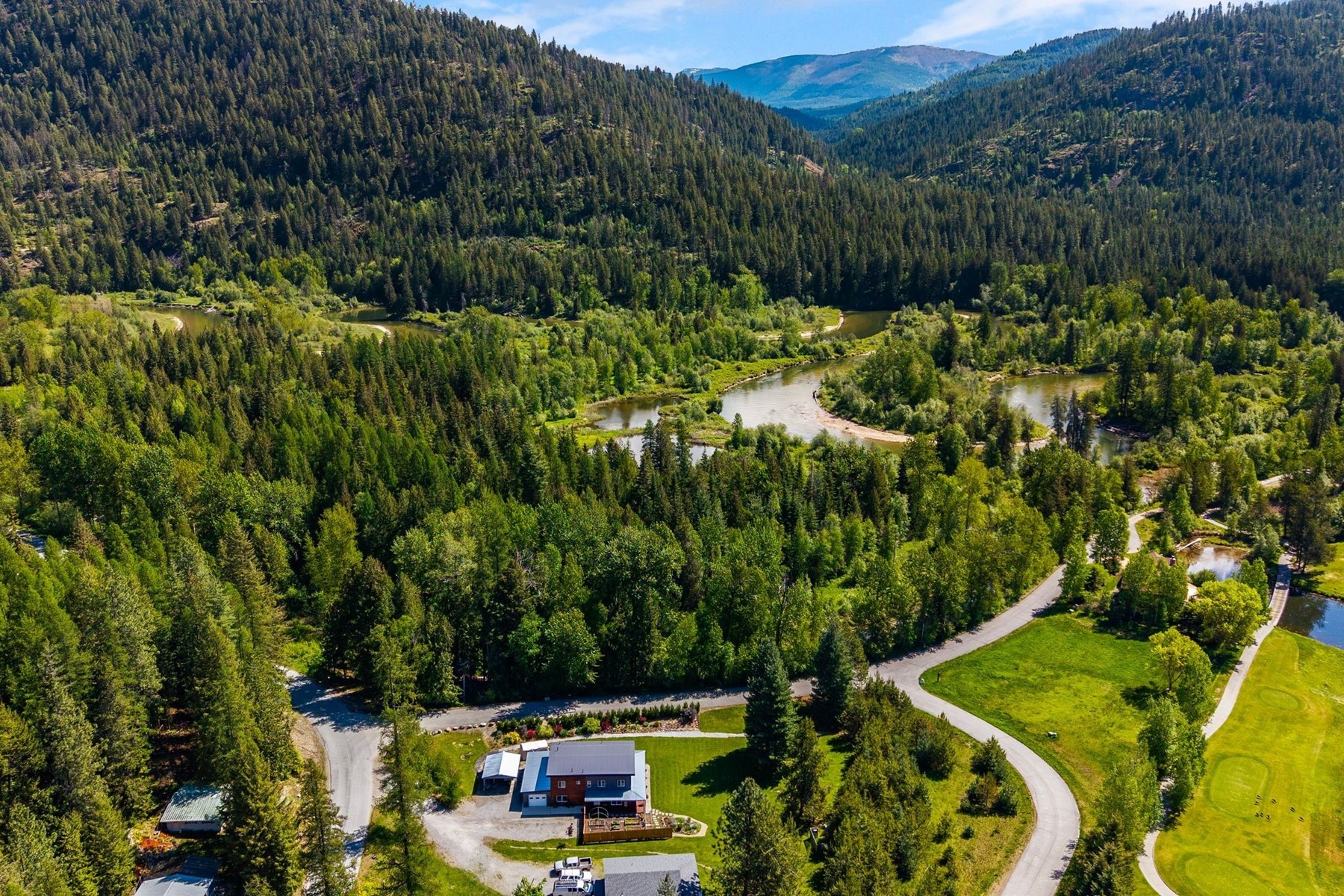  925 Lower Pack River Road - 物件實景