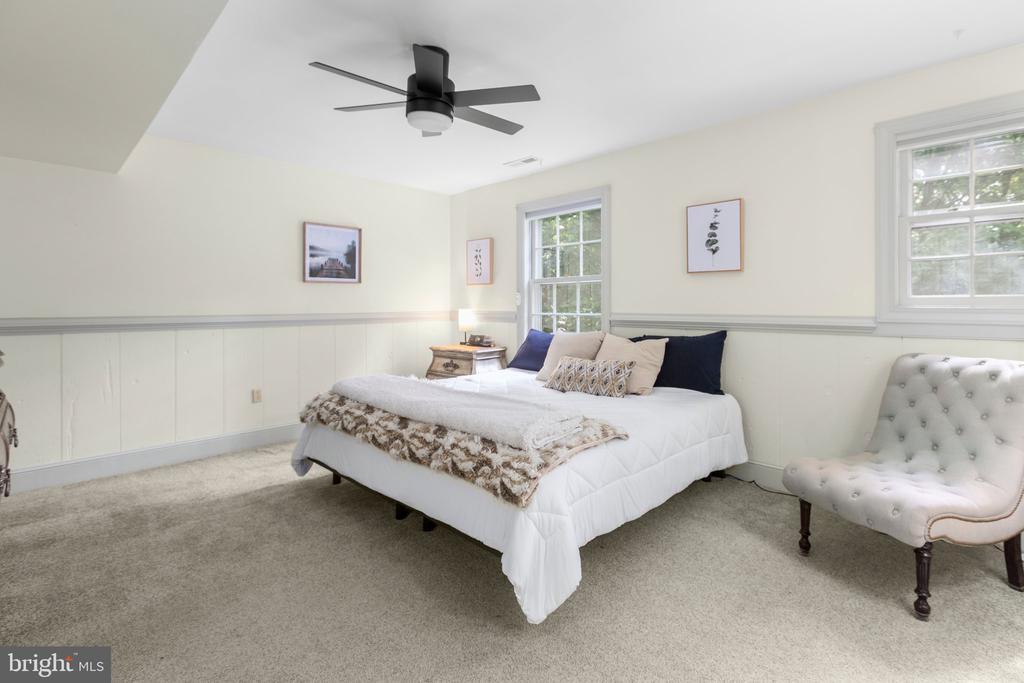 Fredericksburg, Virginia, 22407, United States, 4 Bedrooms Bedrooms, ,4 BathroomsBathrooms,Residential,For Sale,1849962