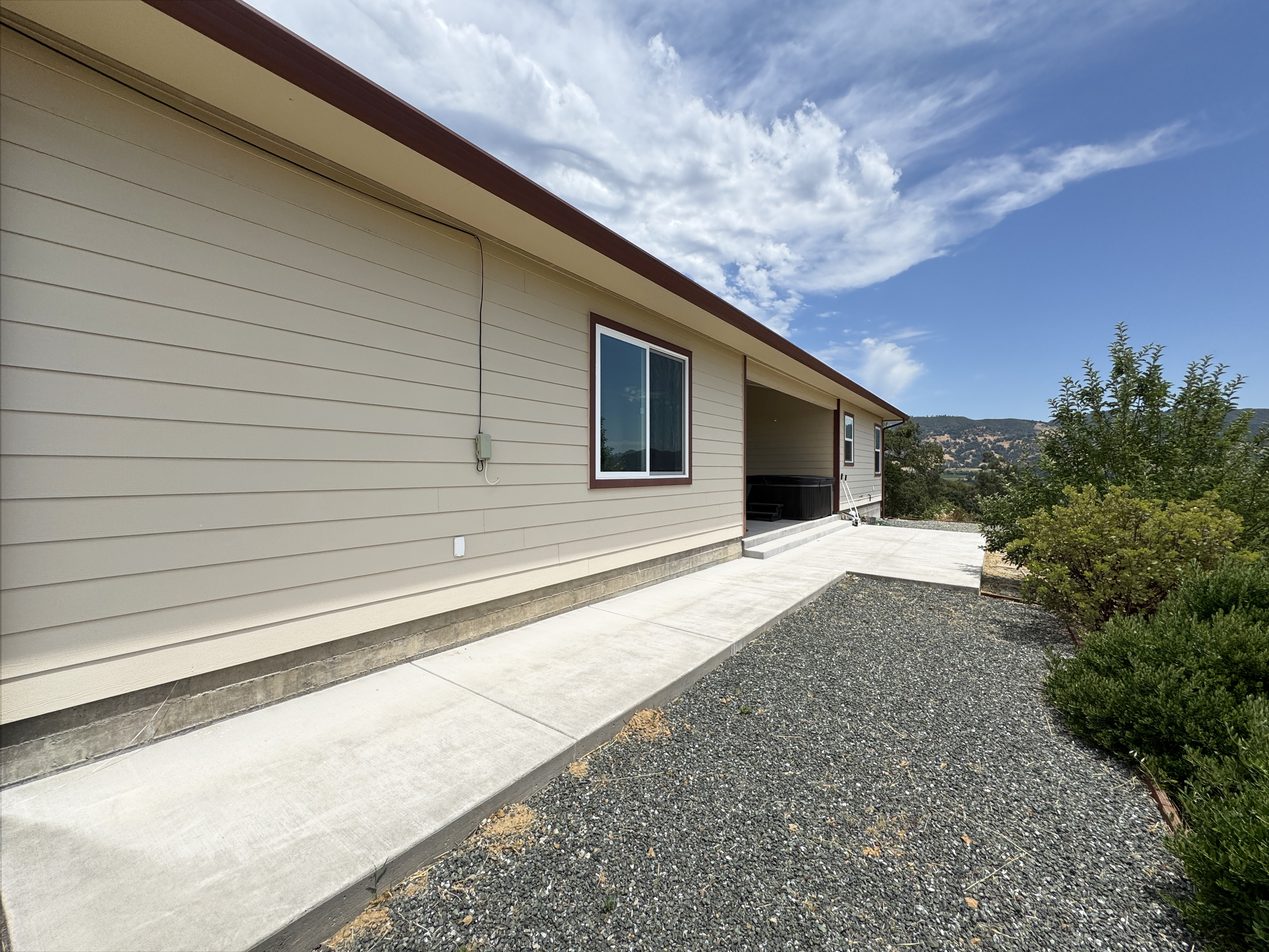 Redwood Valley, California, 95470, United States, 3 Bedrooms Bedrooms, ,3 BathroomsBathrooms,Residential,For Sale,1889817