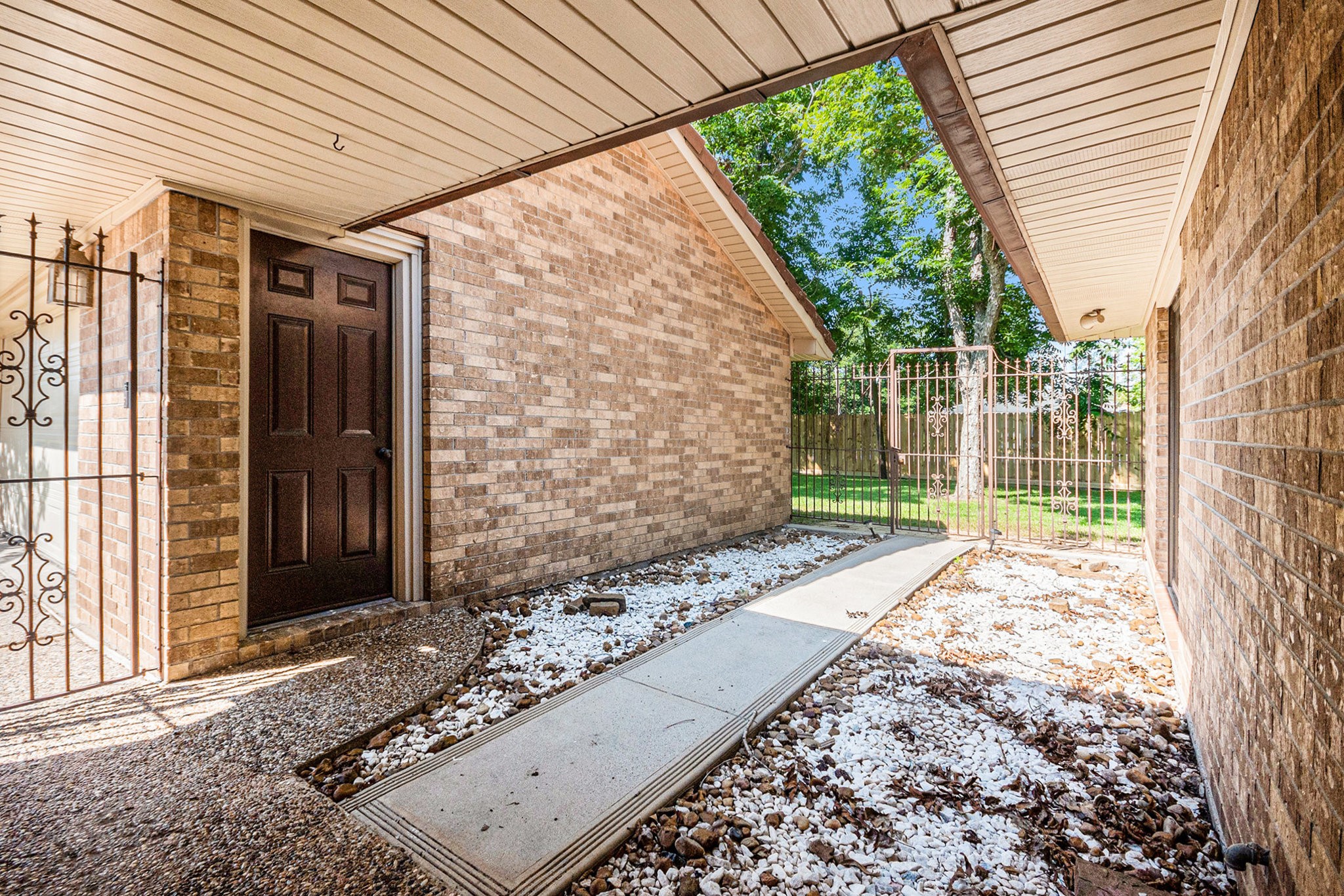 Crosby, Texas, 77532, United States, 3 Bedrooms Bedrooms, ,3 BathroomsBathrooms,Residential,For Sale,1926287