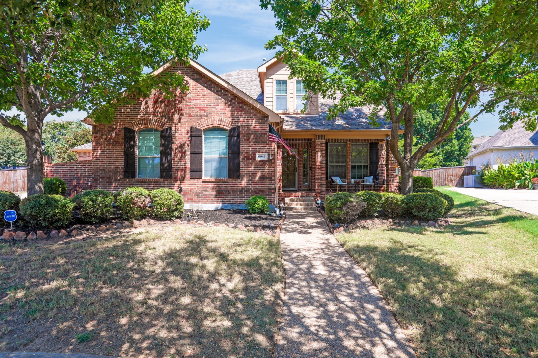 North Richland Hills, Texas, 76180, United States, 5 Bedrooms Bedrooms, ,4 BathroomsBathrooms,Residential,For Sale,1946878