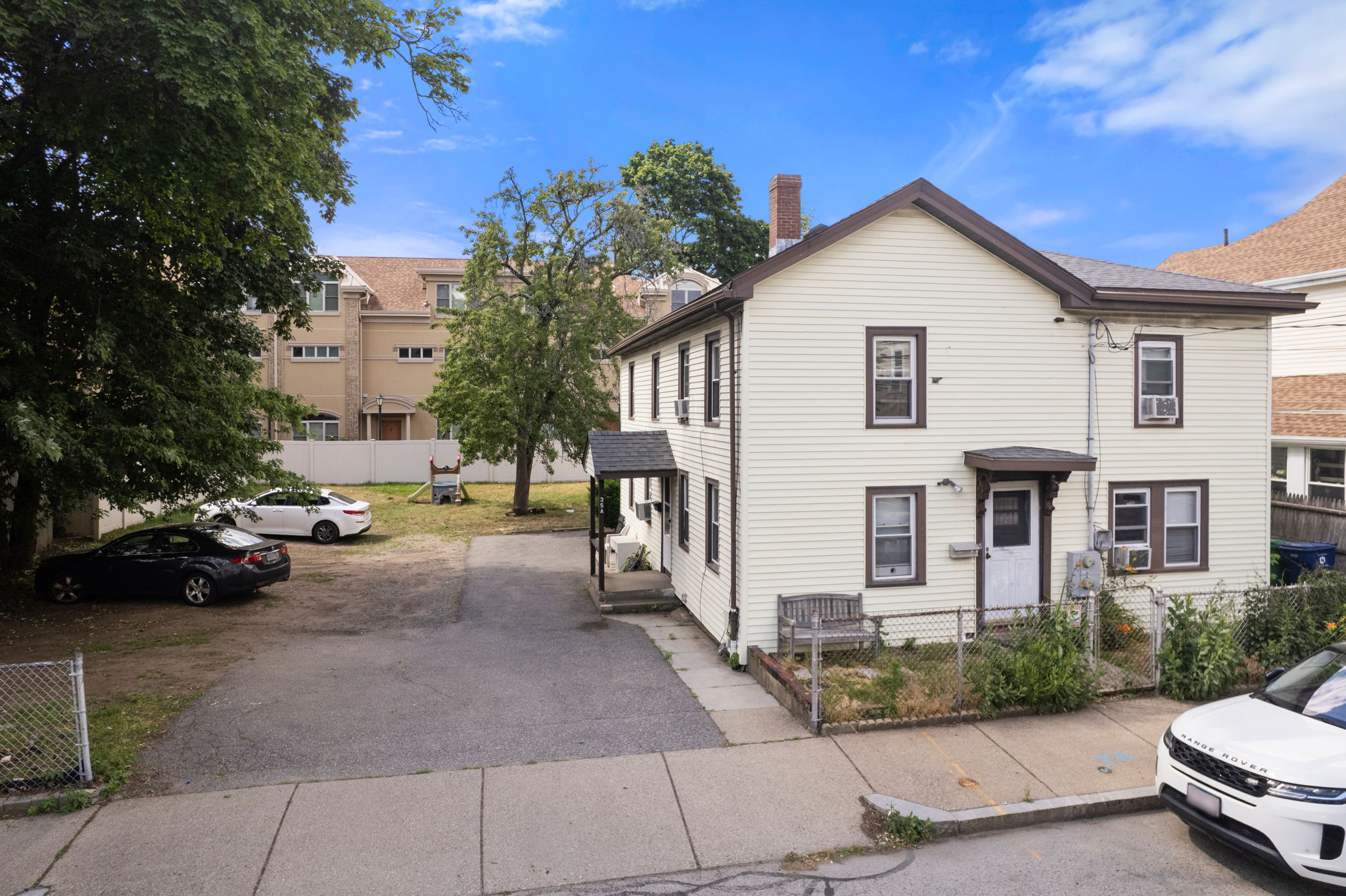  35 Middle Street, Newton, MA, 02458 - 物件實景