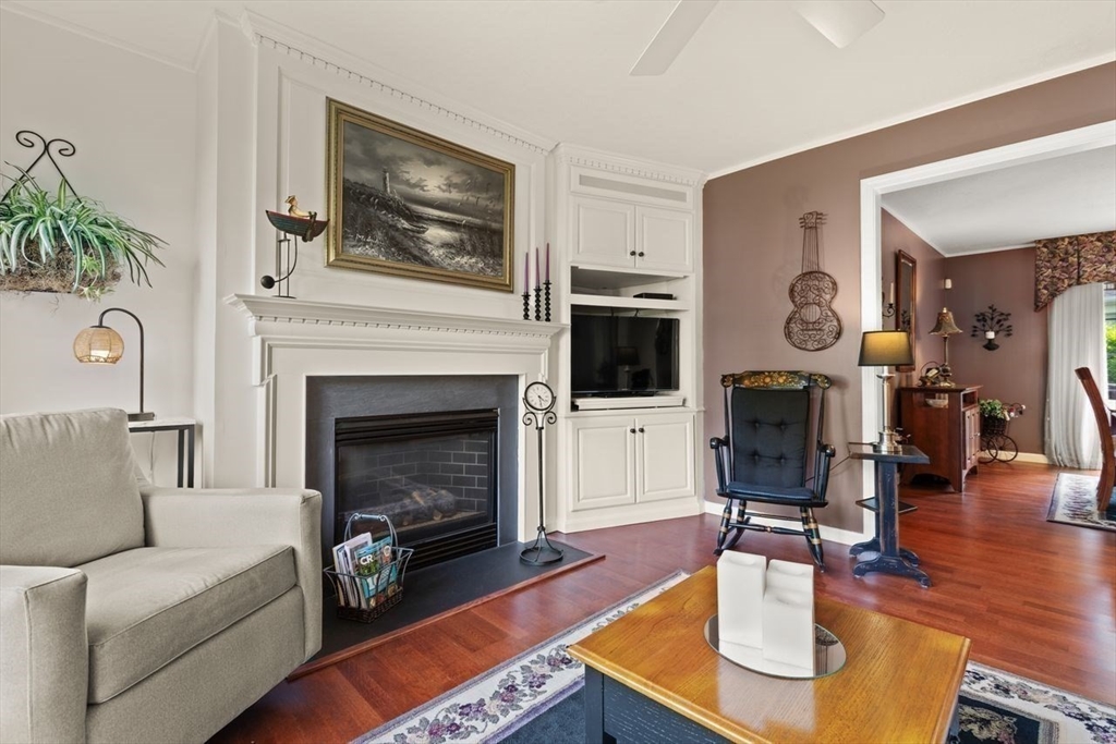 Easton, Massachusetts, 02375, United States, 3 Bedrooms Bedrooms, ,2 BathroomsBathrooms,Residential,For Sale,1838862