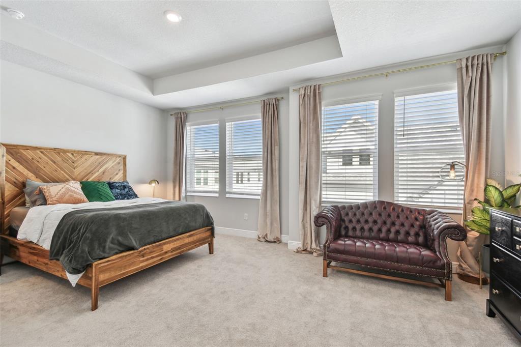 Sarasota, Florida, 34237, United States, 3 Bedrooms Bedrooms, ,4 BathroomsBathrooms,Residential,For Sale,1862311