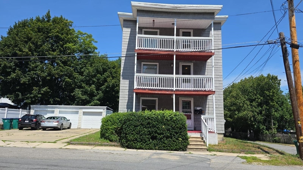 Fitchburg, Massachusetts, 01420, United States, 6 Bedrooms Bedrooms, ,3 BathroomsBathrooms,Residential,For Sale,1943341