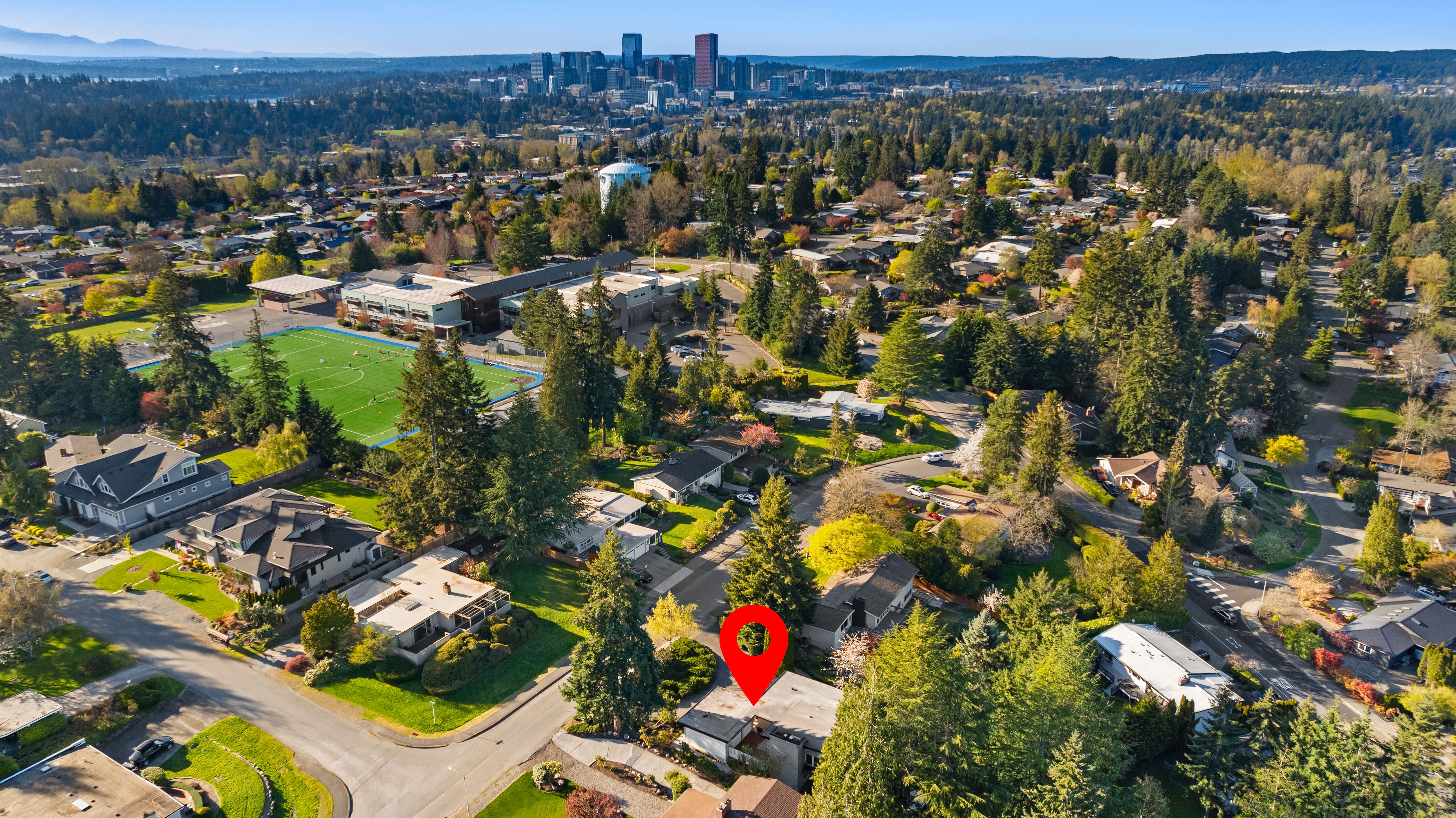  2070 127th Ave SE, Bellevue, WA 98005 - 物件實景