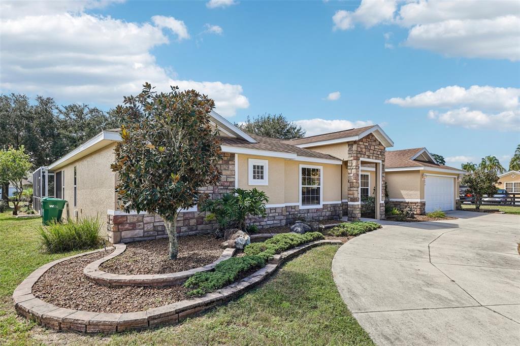 124th Pl, Oxford, FL 34484