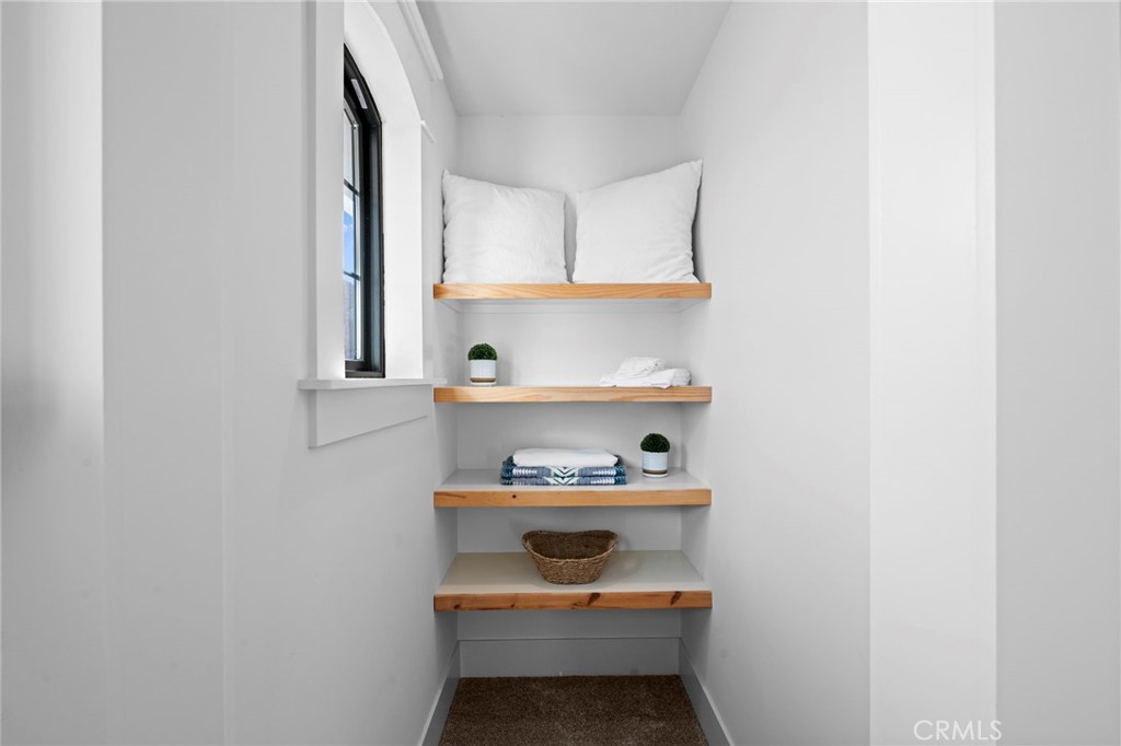 Murrieta, California, 92562, United States, 4 Bedrooms Bedrooms, ,4 BathroomsBathrooms,Residential,For Sale,1991756