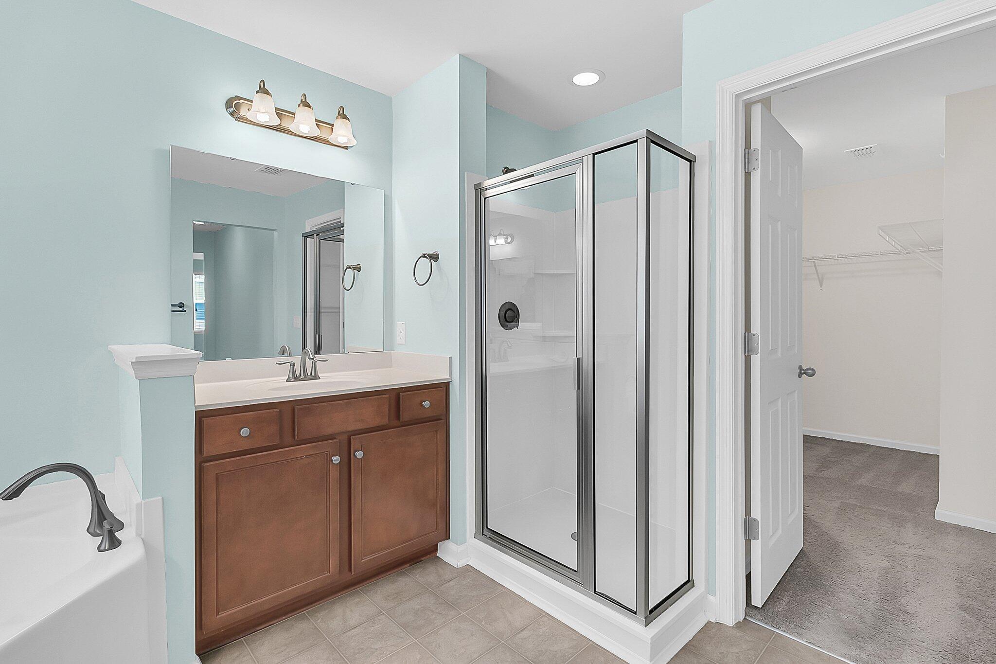Summerville, South Carolina, 29486, United States, 5 Bedrooms Bedrooms, ,5 BathroomsBathrooms,Residential,For Sale,1887830