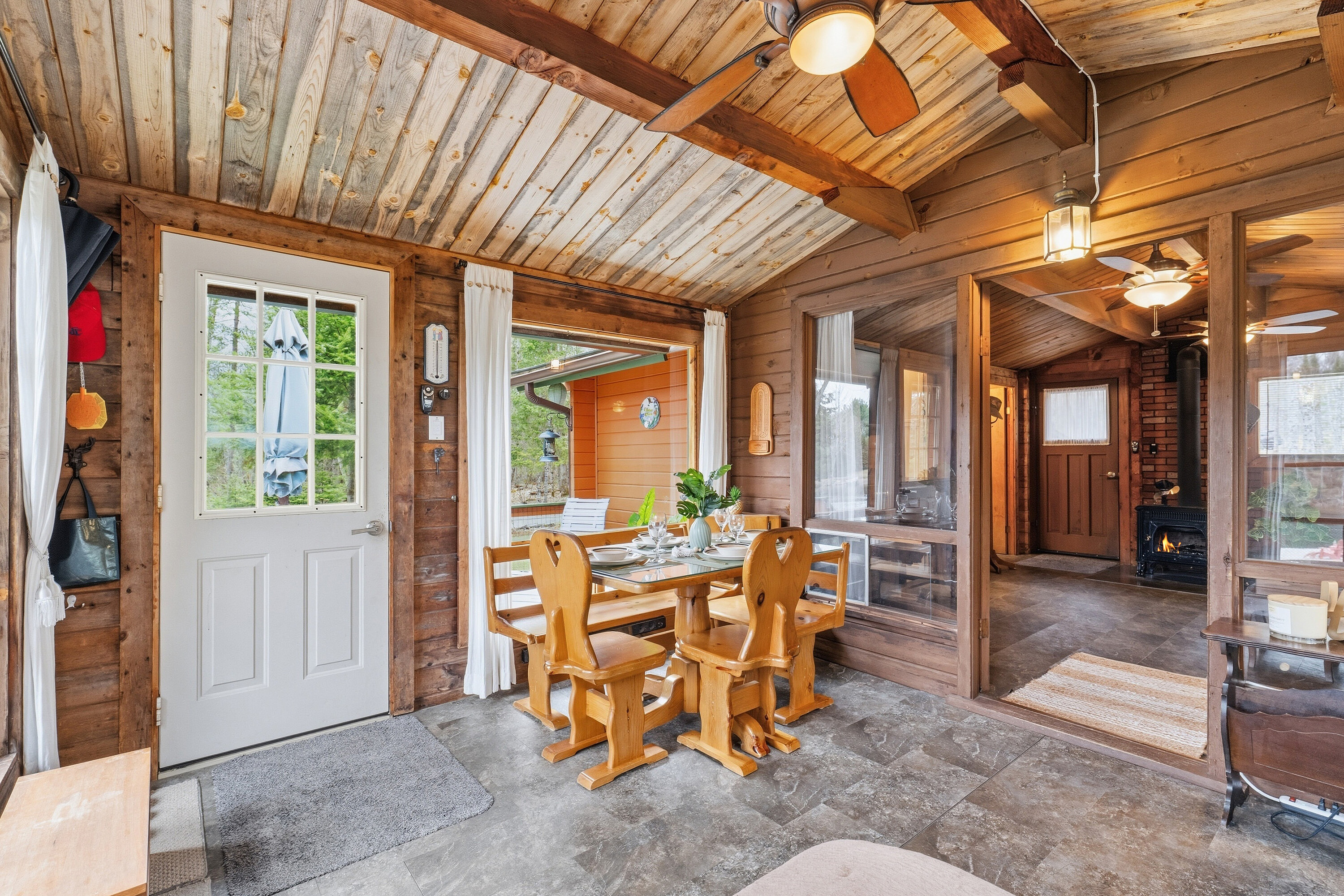  Muskoka River Cottage Charm - 物件實景