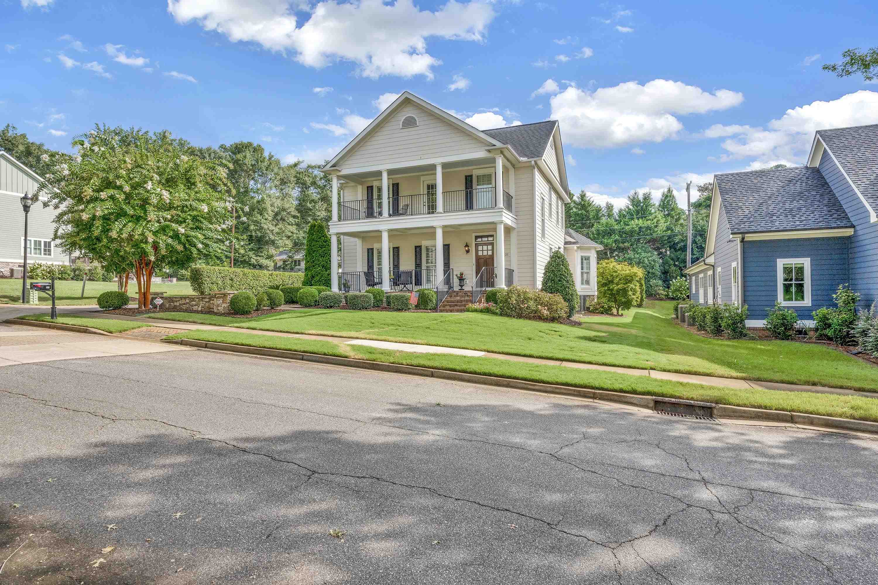Spartanburg, South Carolina, 29302, United States, 4 Bedrooms Bedrooms, ,4 BathroomsBathrooms,Residential,For Sale,1907003