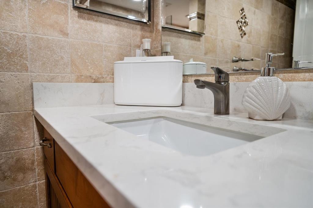 Clearwater Beach, Florida, 33767, United States, 2 Bedrooms Bedrooms, ,2 BathroomsBathrooms,Residential,For Sale,1912090