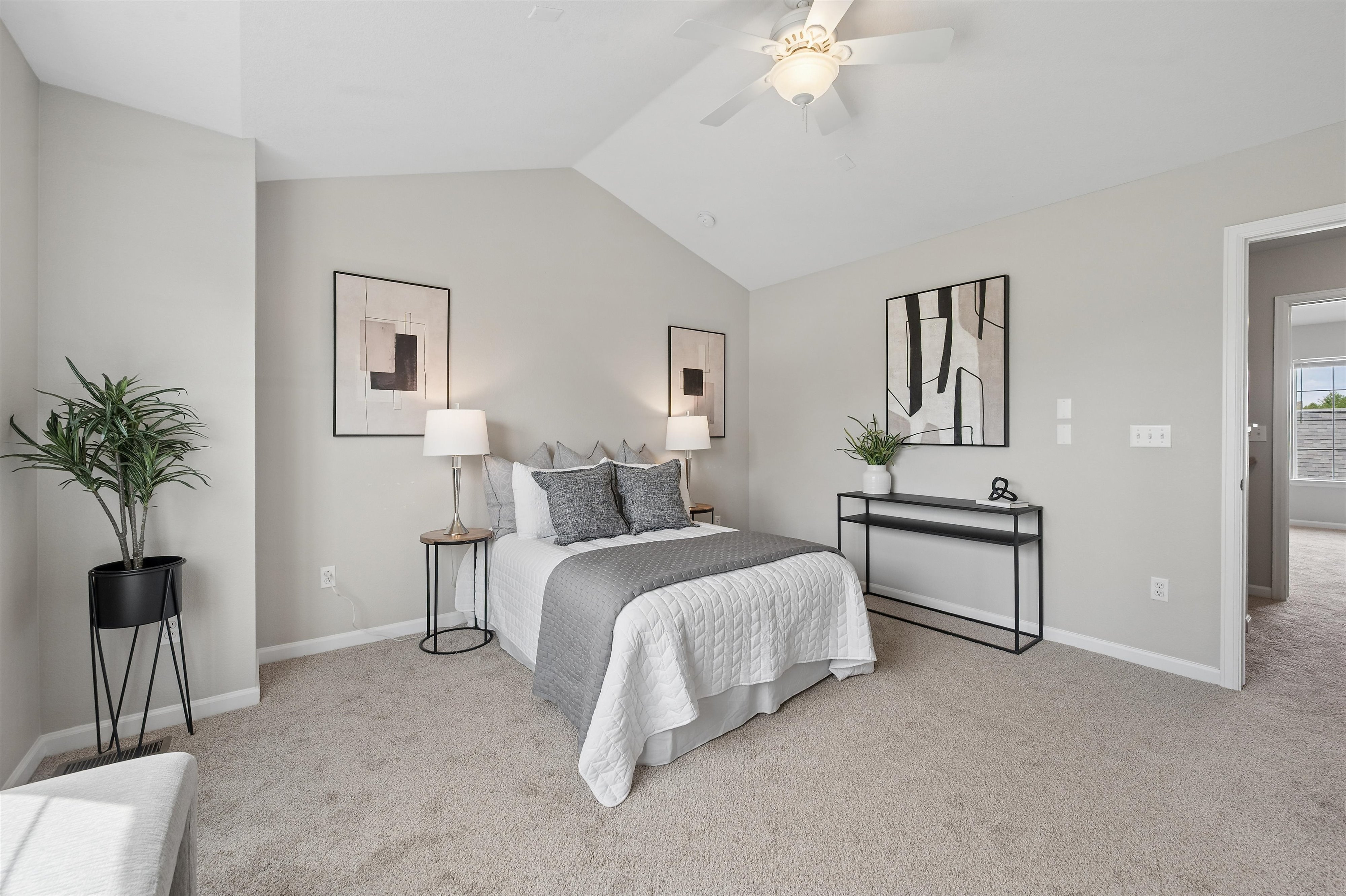  Charming Townhome In Sought After Central Park Location - 物件實景