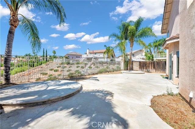 Lake Elsinore, California, 92532, United States, 5 Bedrooms Bedrooms, ,3 BathroomsBathrooms,Residential,For Sale,1900991