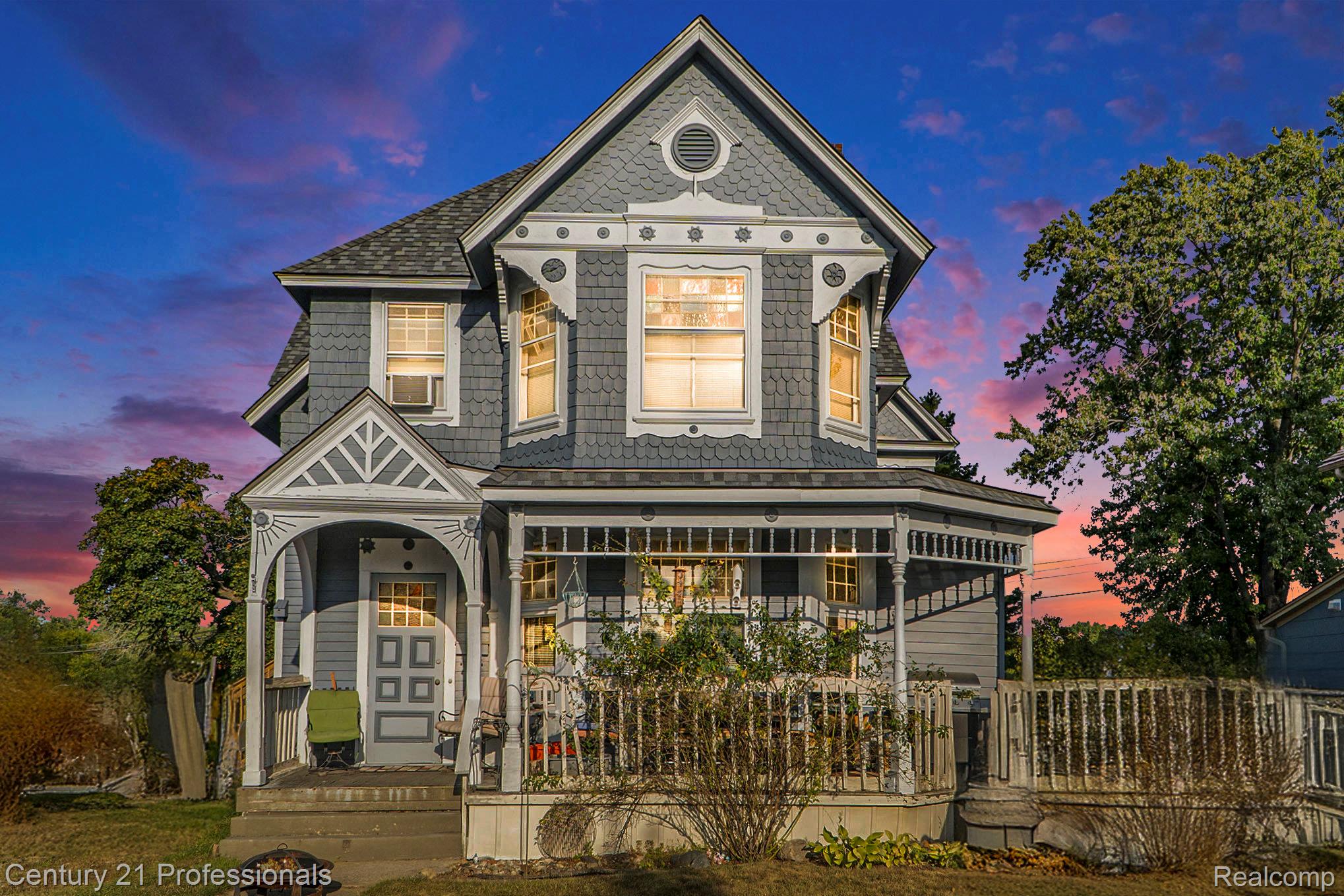 Rochester, Michigan, 48307, United States, ,4 BathroomsBathrooms,Residential,For Sale,1983342