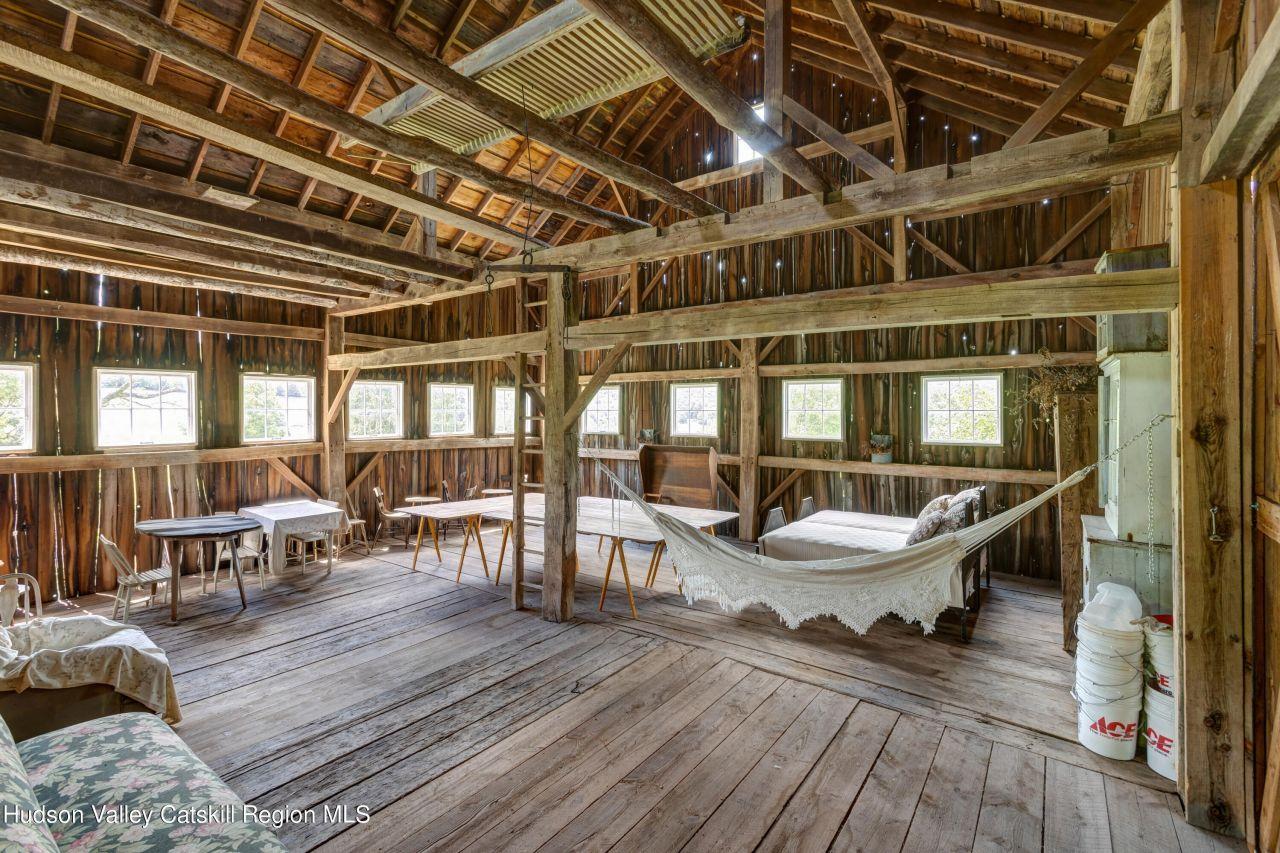 Bovina, New York, 13740, United States, 4 Bedrooms Bedrooms, ,2 BathroomsBathrooms,Residential,For Sale,1826483