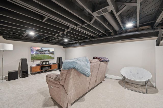 Birmingham, Michigan, 48009, United States, 5 Bedrooms Bedrooms, ,Residential,For Sale,1792360