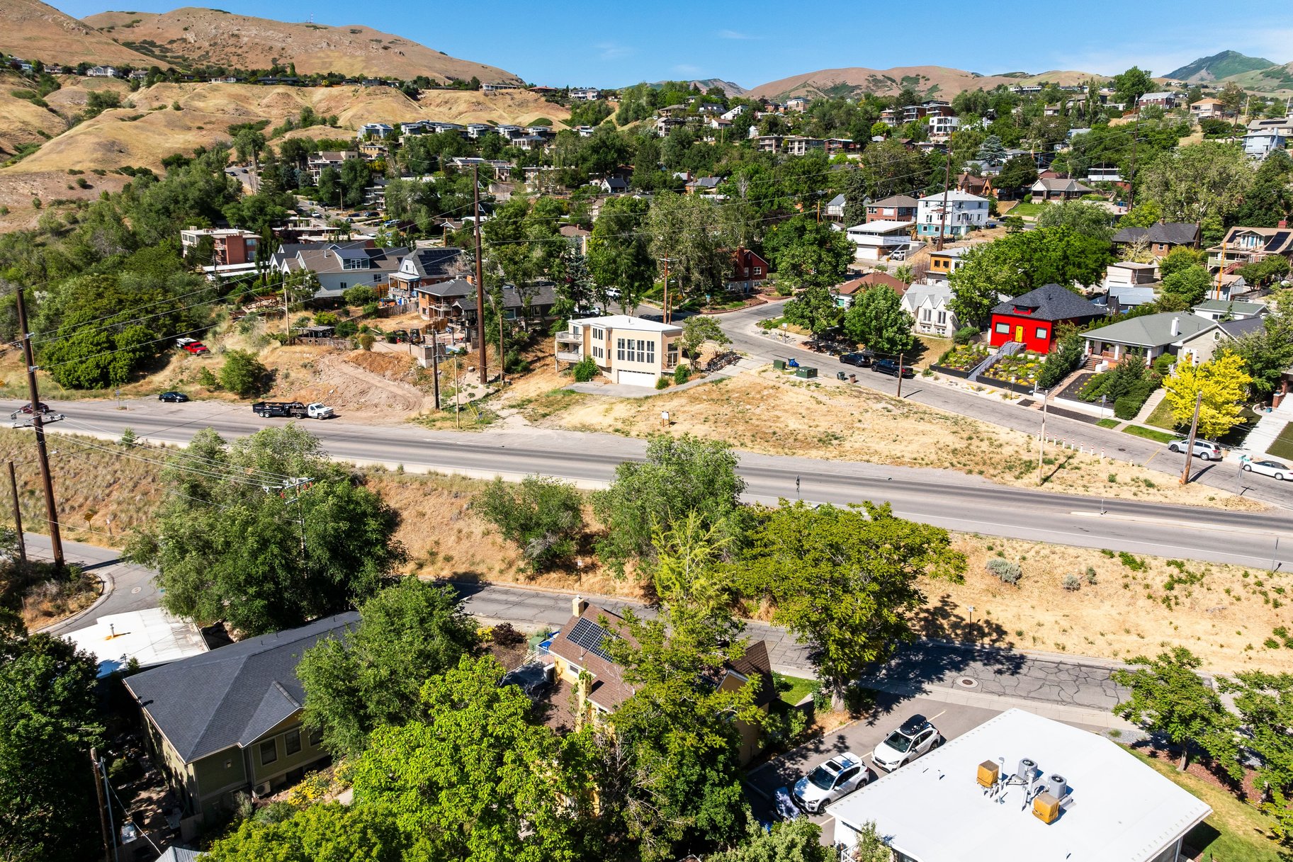  Marmalade Duplex with Valley Views, Solar & Strong Rental Income - 物件實景