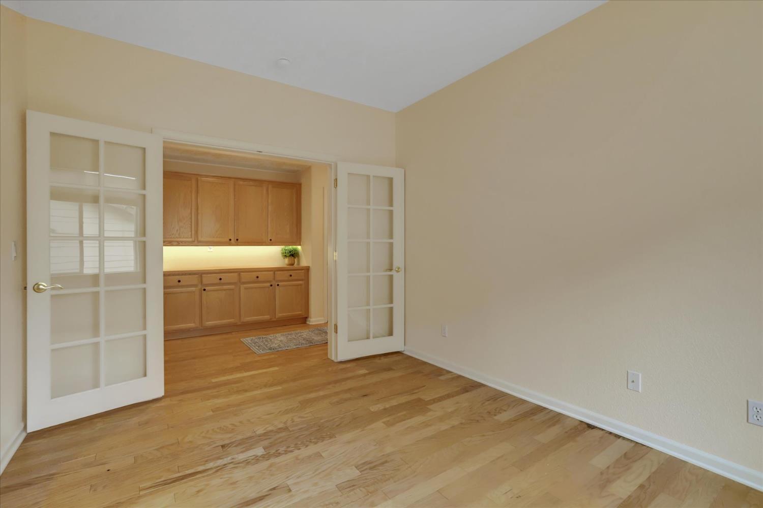 Grass Valley, California, 95945, United States, 2 Bedrooms Bedrooms, ,2 BathroomsBathrooms,Residential,For Sale,1990236