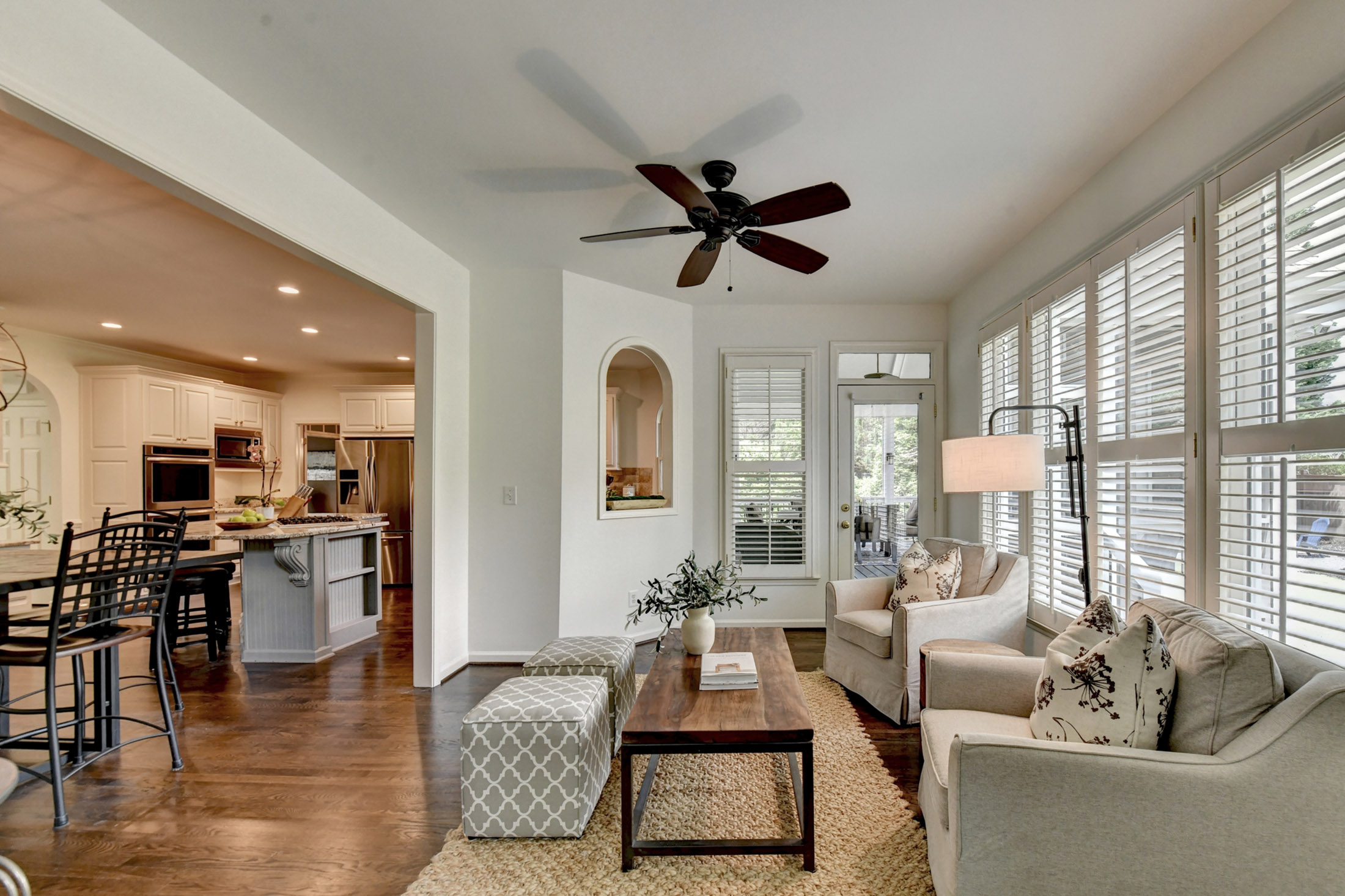  Stunning, Fully Renovated Glen Abbey Home Nestled in the Heart of Alpharetta - 物件實景