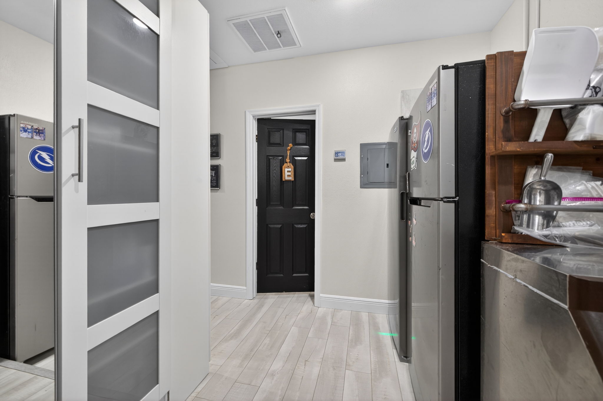 Tampa, Florida, 33615, United States, 4 Bedrooms Bedrooms, ,4 BathroomsBathrooms,Residential,For Sale,2005778