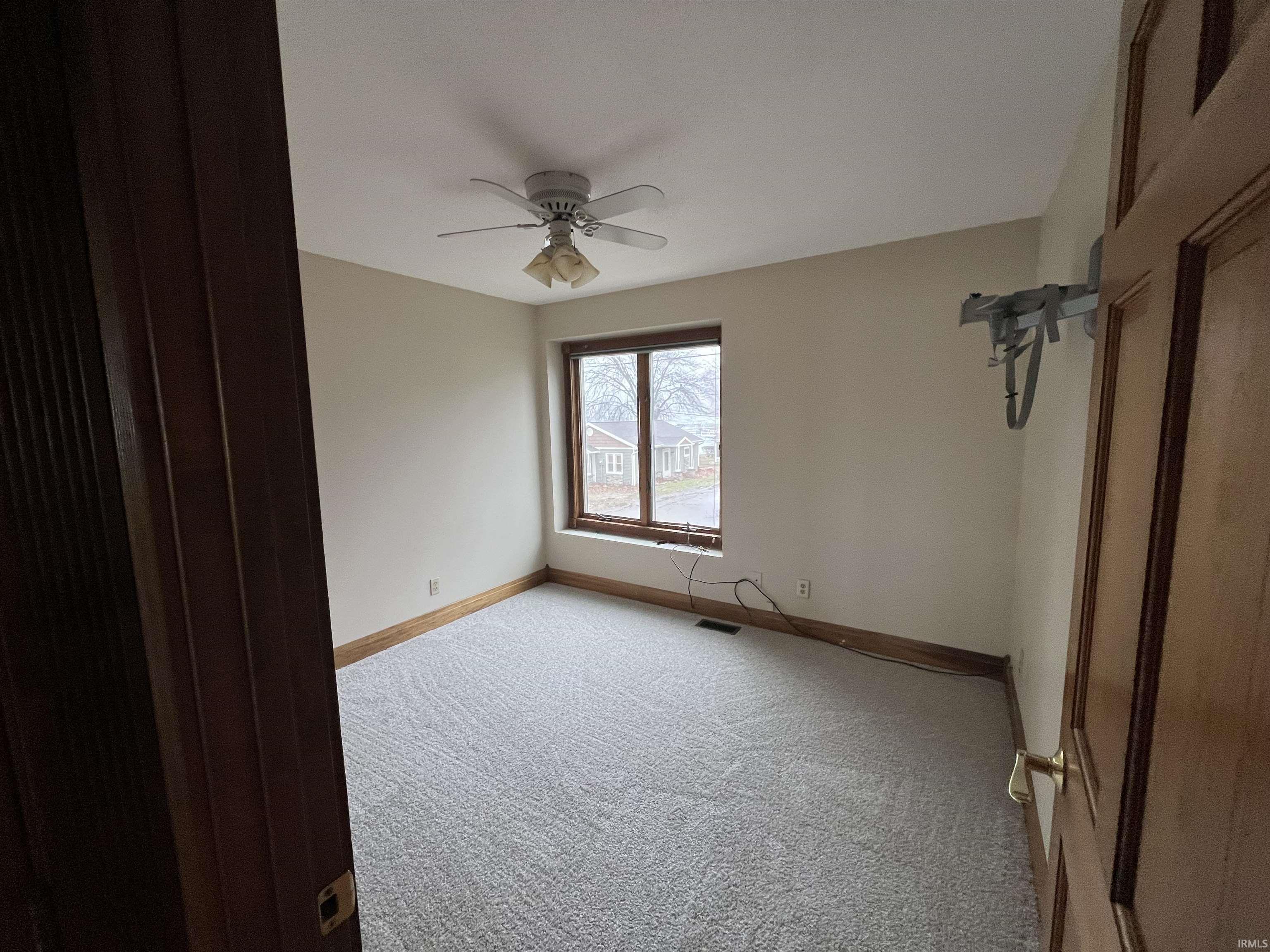 Fremont, Indiana, 46737, United States, 3 Bedrooms Bedrooms, ,3 BathroomsBathrooms,Residential,For Sale,1980112