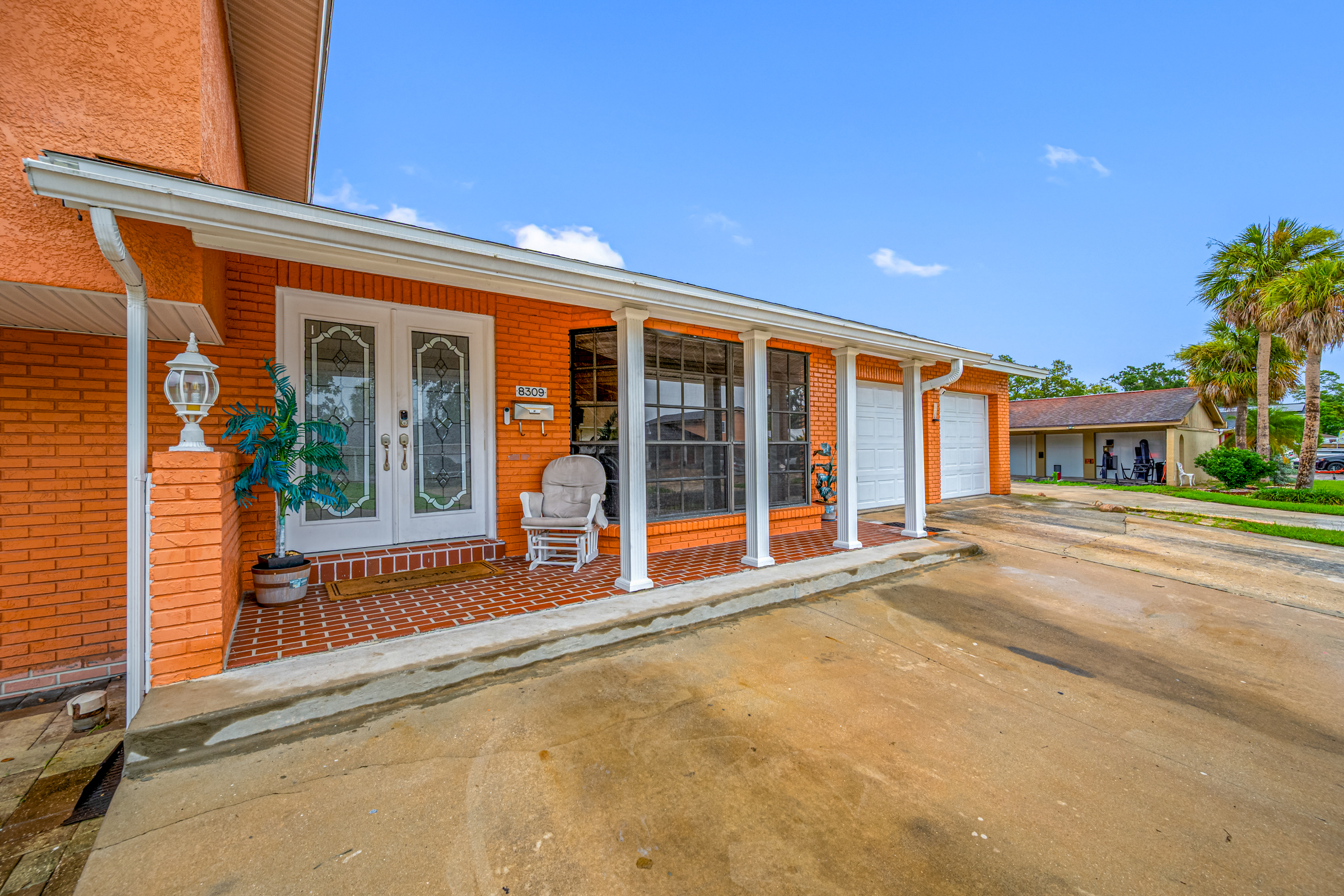 Tampa, Florida, 33615, United States, 4 Bedrooms Bedrooms, ,3 BathroomsBathrooms,Residential,For Sale,1900602