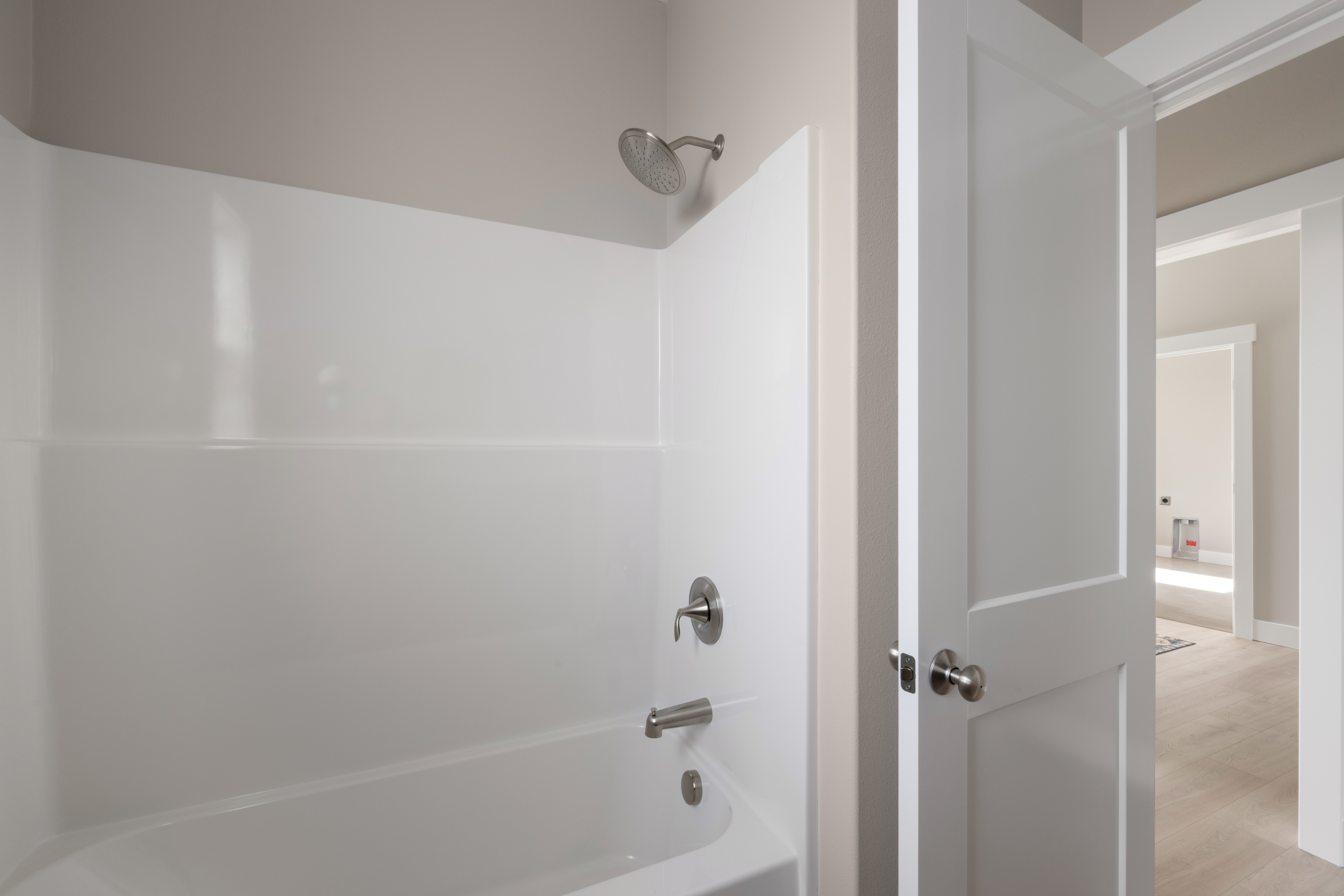  CORNER LOT - 物件實景