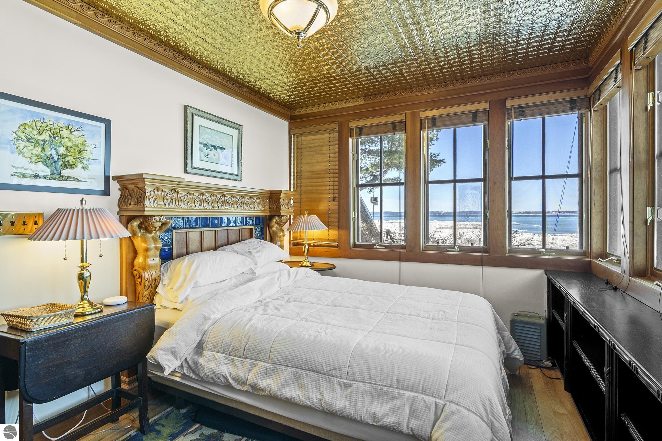 Elk Rapids, Michigan, 49629, United States, 6 Bedrooms Bedrooms, ,8 BathroomsBathrooms,Residential,For Sale,1974681