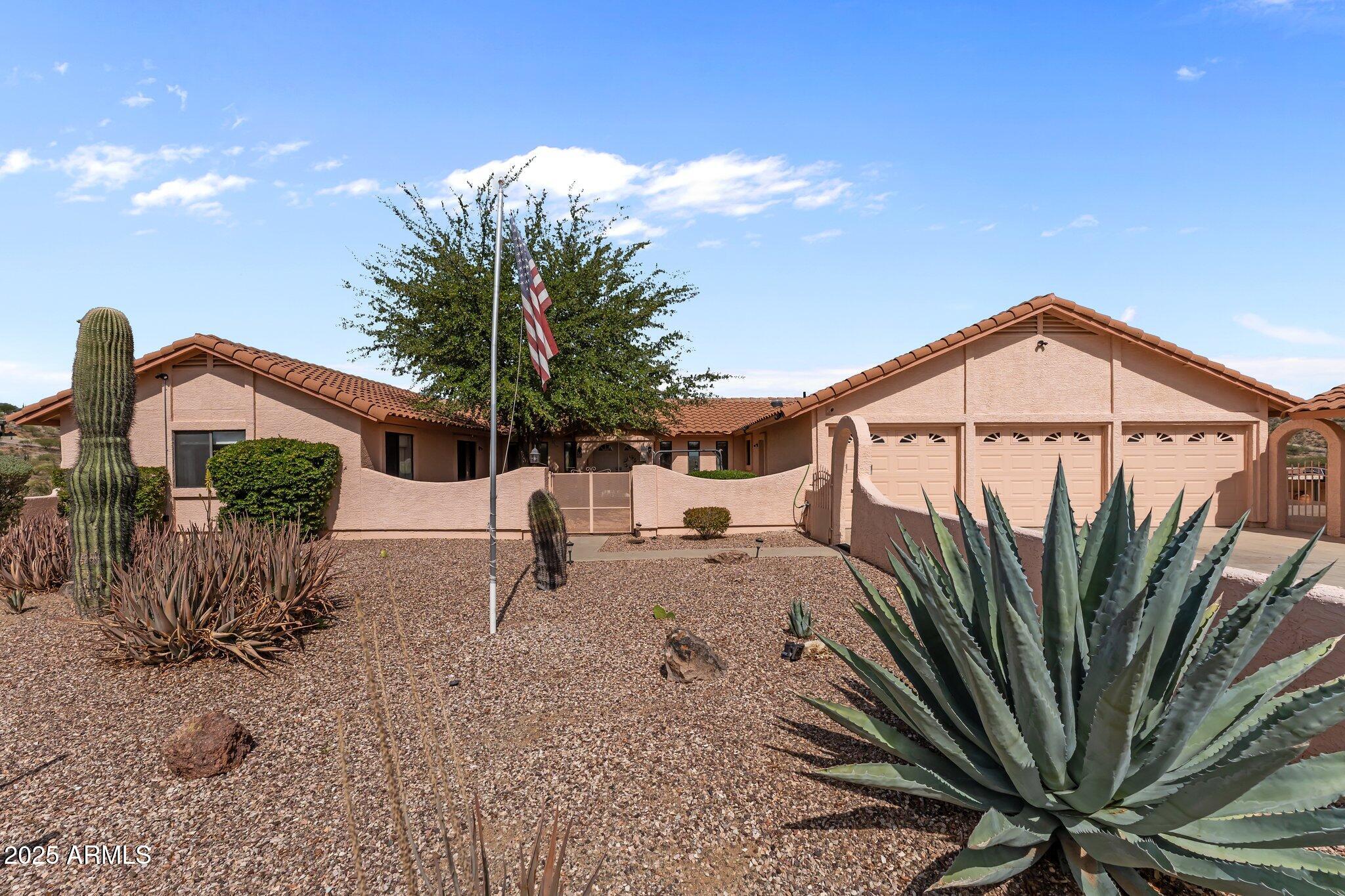 Wickenburg, Arizona, 85390, United States, 3 Bedrooms Bedrooms, ,3 BathroomsBathrooms,Residential,For Sale,1915938