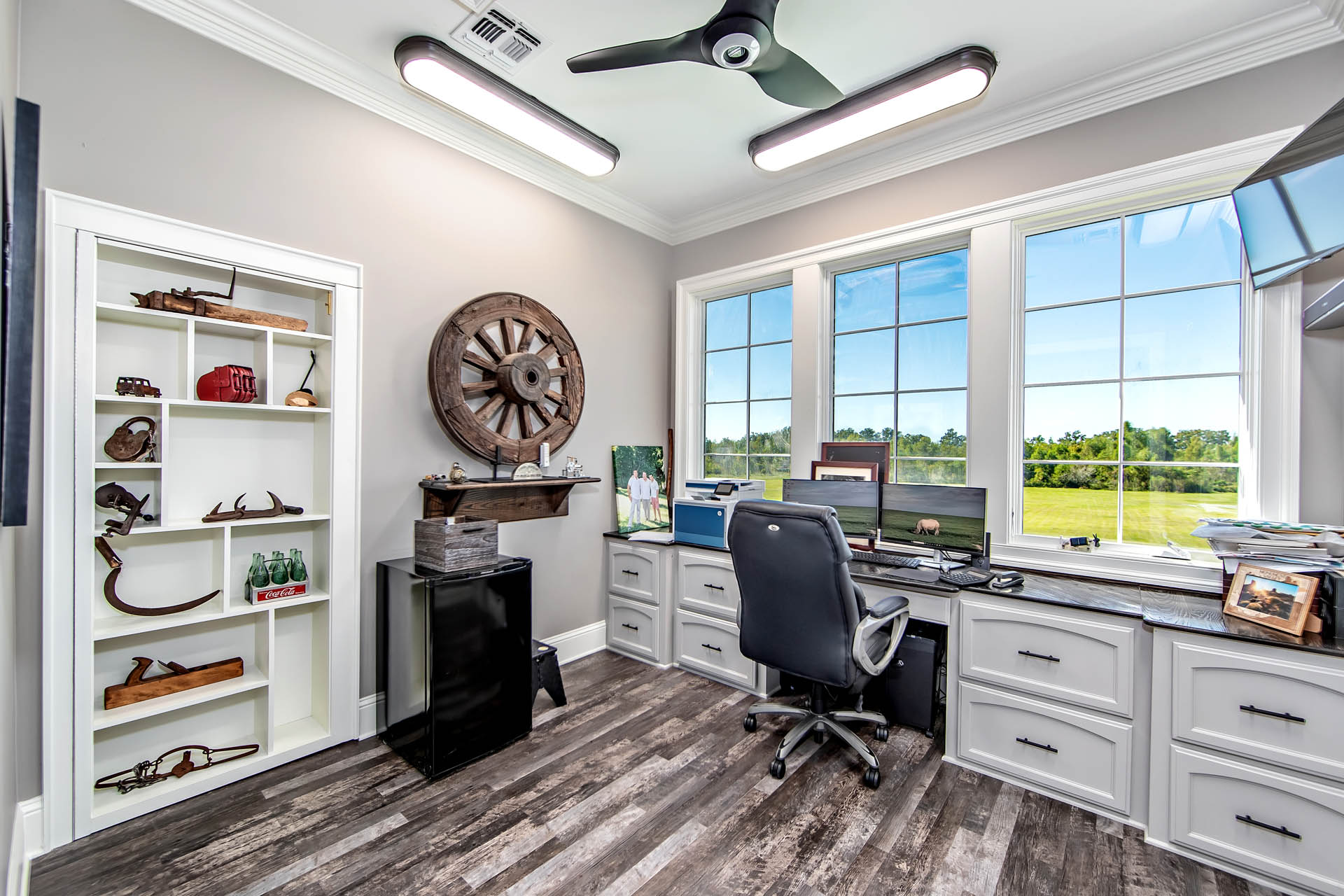 Houma, Louisiana, 70360, United States, 3 Bedrooms Bedrooms, ,4 BathroomsBathrooms,Residential,For Sale,2000974