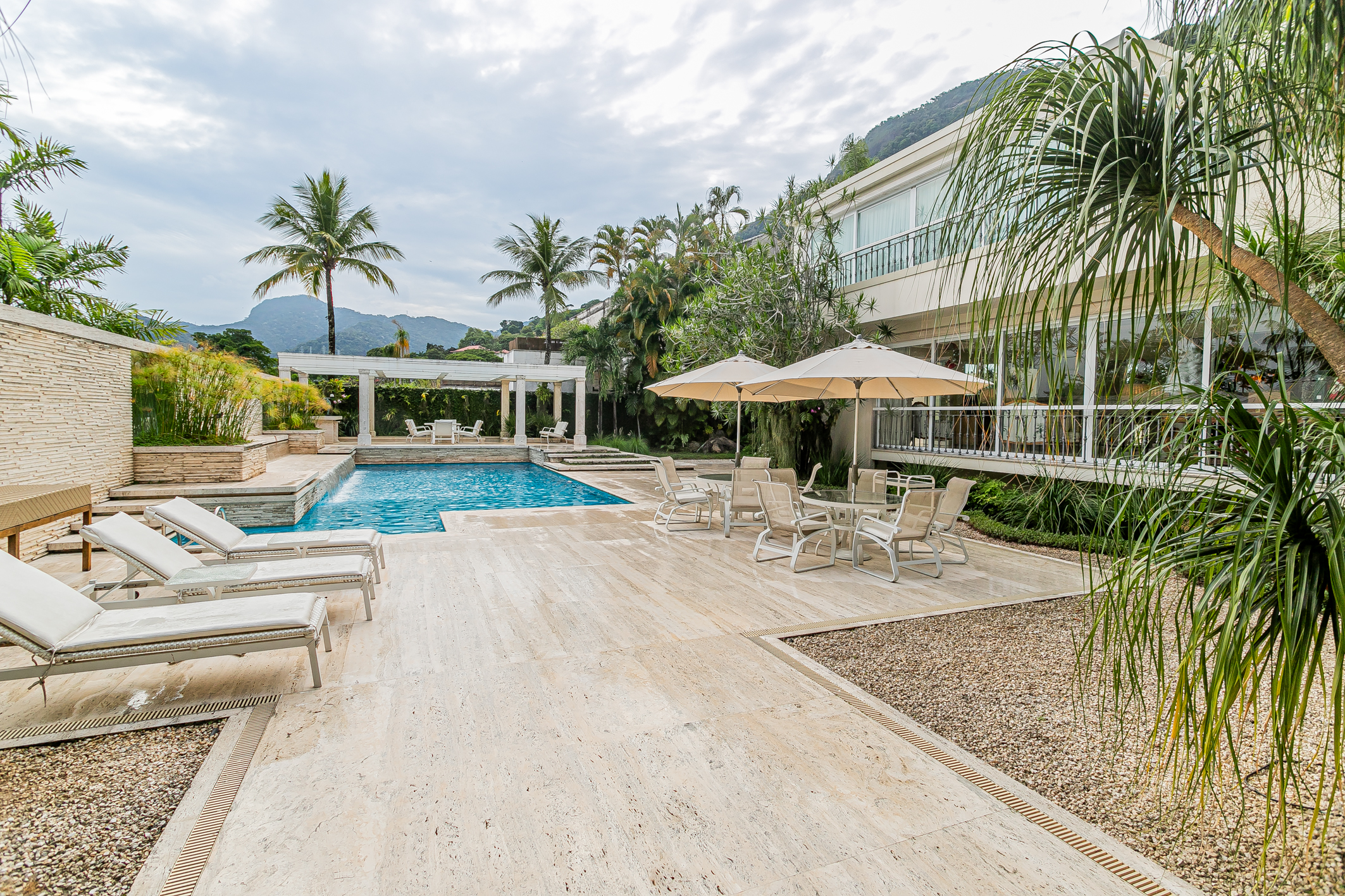  Exclusive property with lush greenery & leisure facilities in Jardim Botânico - 物件實景