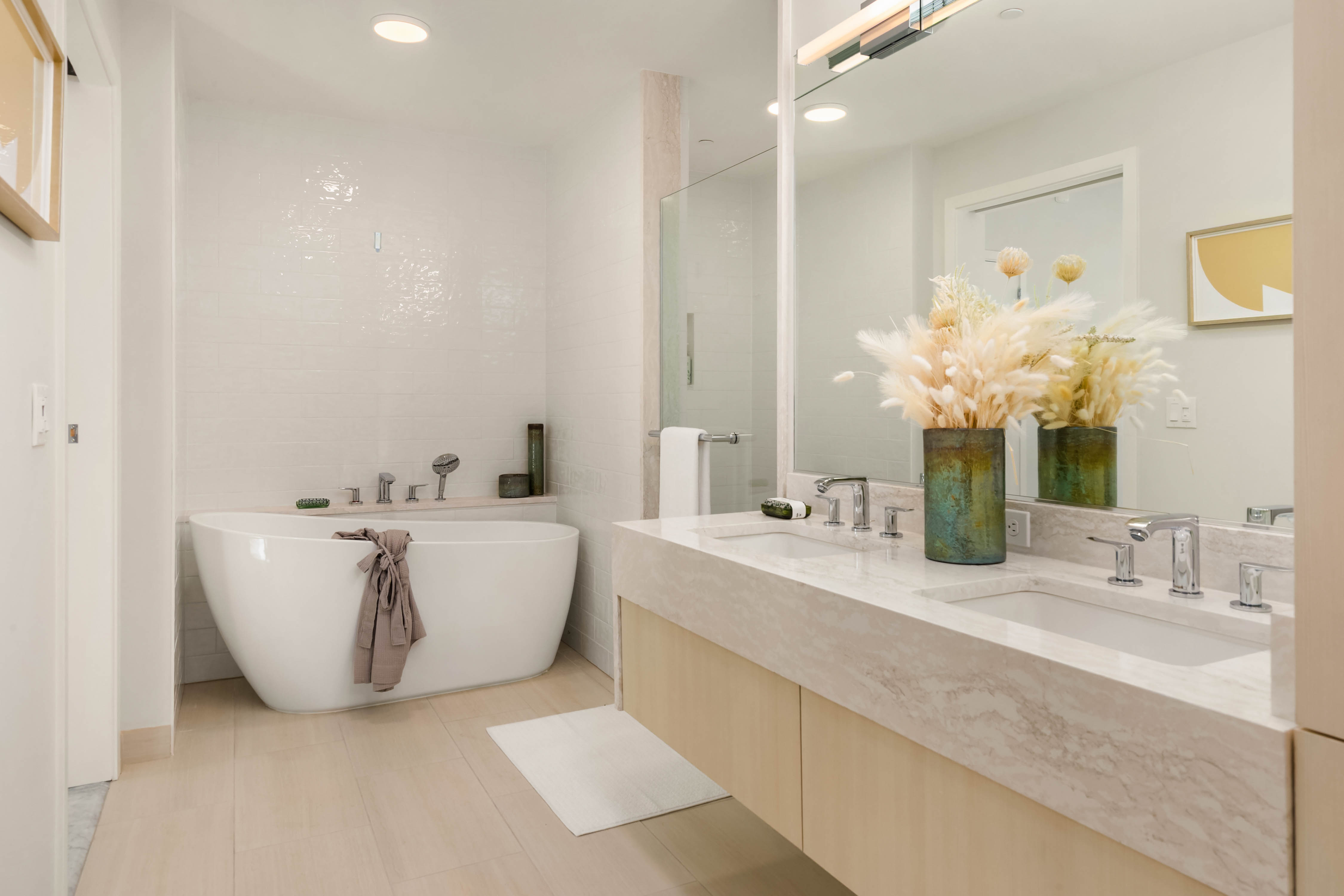  1250 Alki Ave SW Unit #PHA, Seattle, WA 98116 - 物件實景