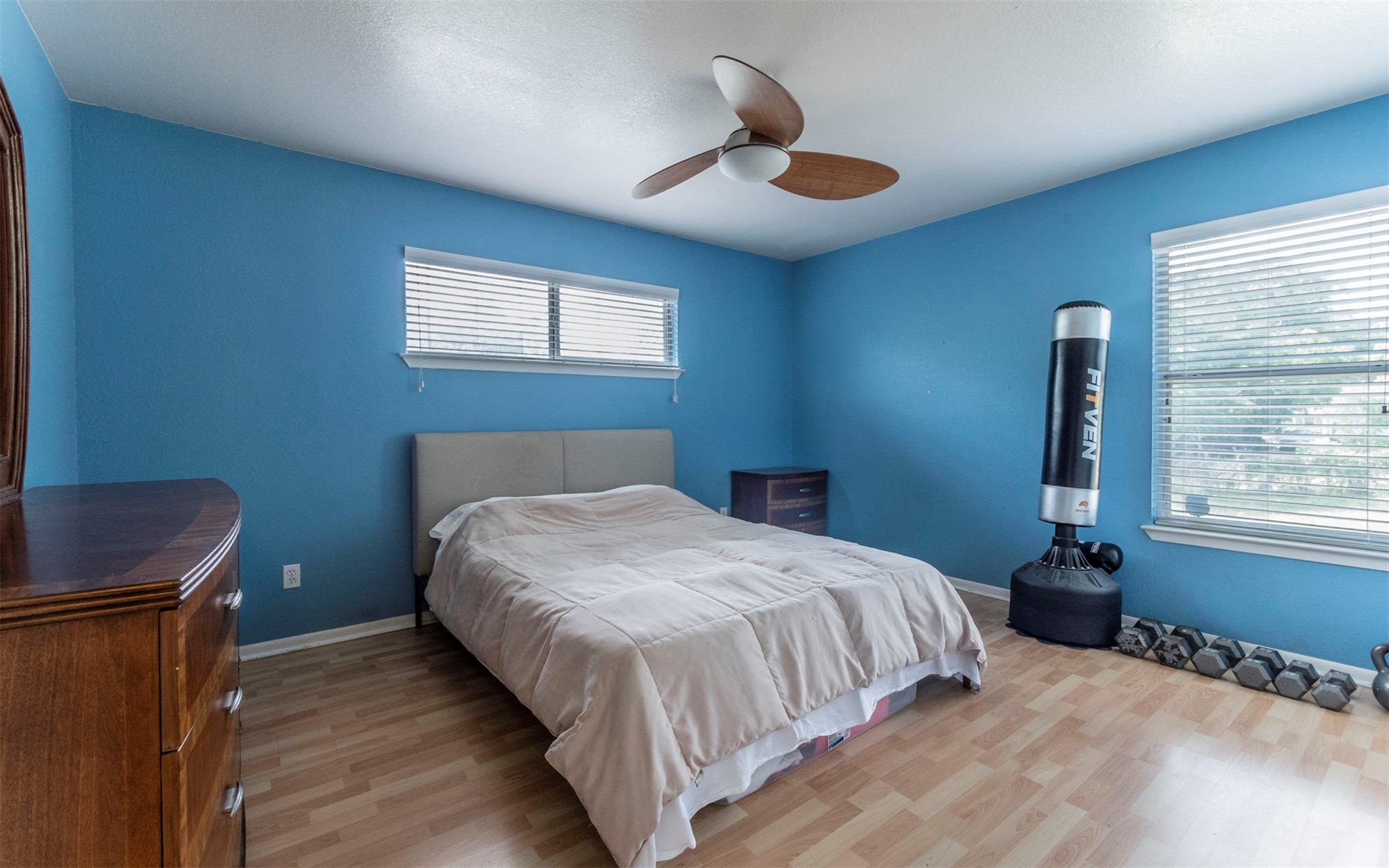 Austin, Texas, 78702, United States, 3 Bedrooms Bedrooms, ,1 BathroomBathrooms,Residential,For Sale,1887406