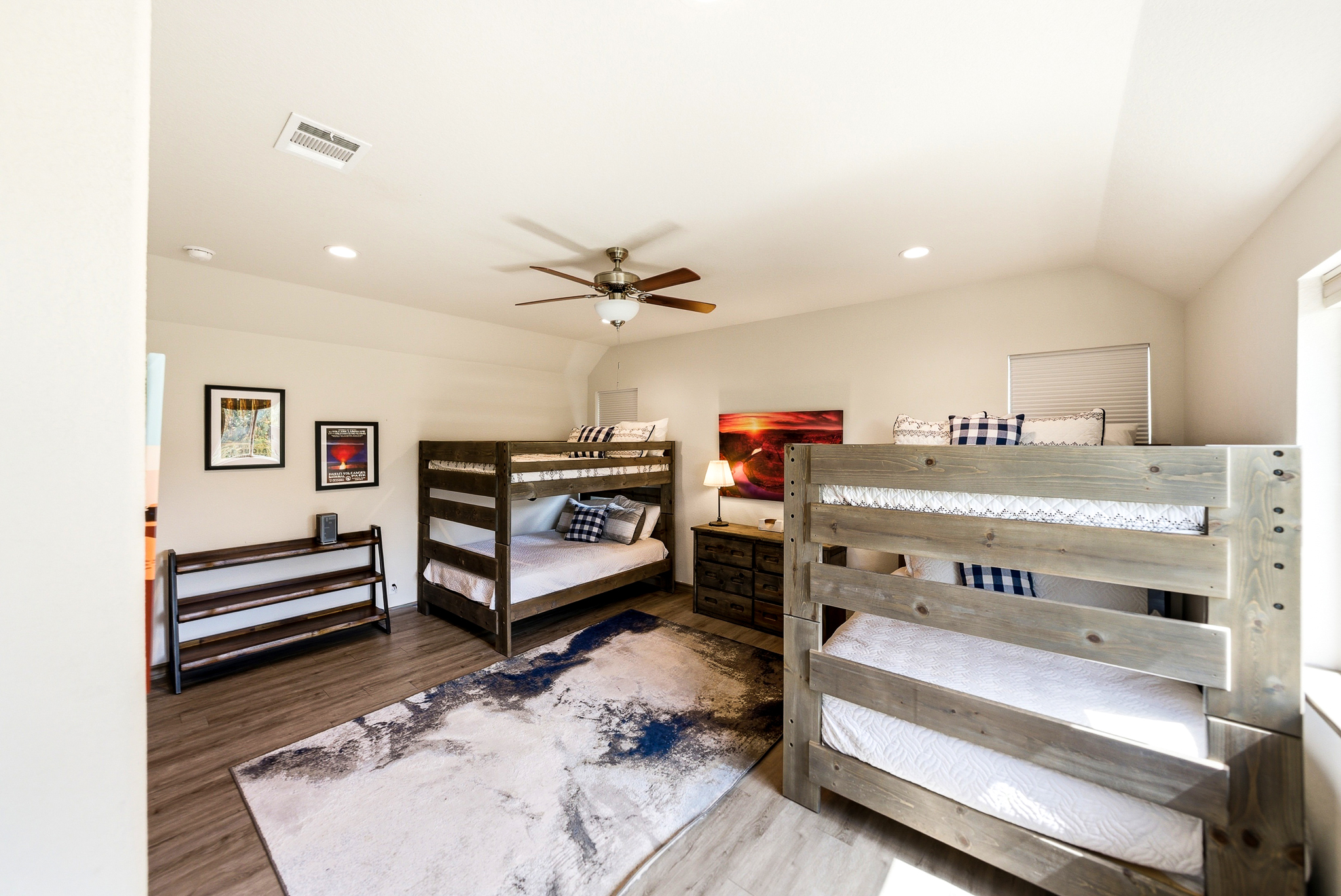  Canyon Lake Home with Hot Tub and Balcony Views - 物件實景